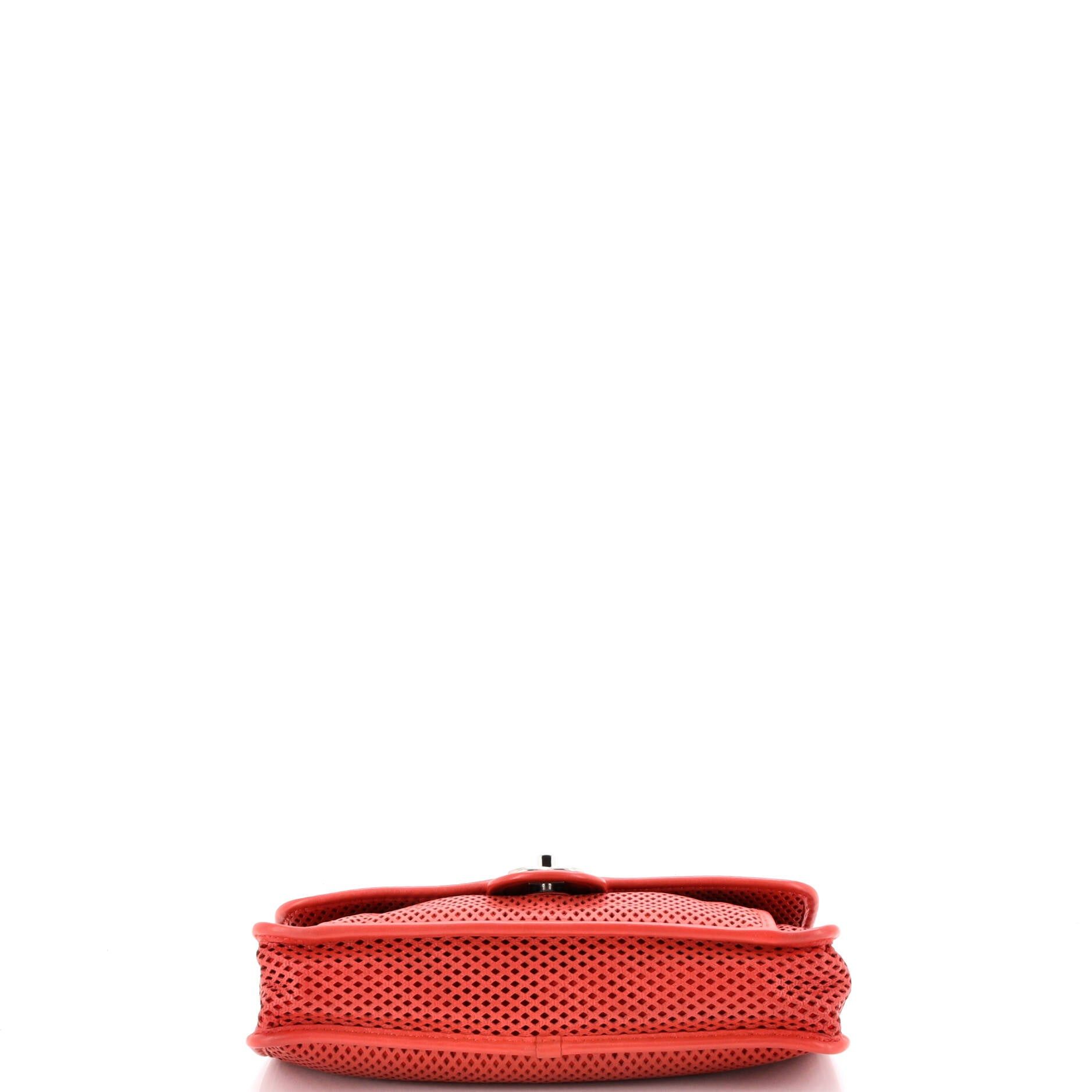 Chanel Up In The Air Flap Bag Size ONE SIZE - 4 Thumbnail