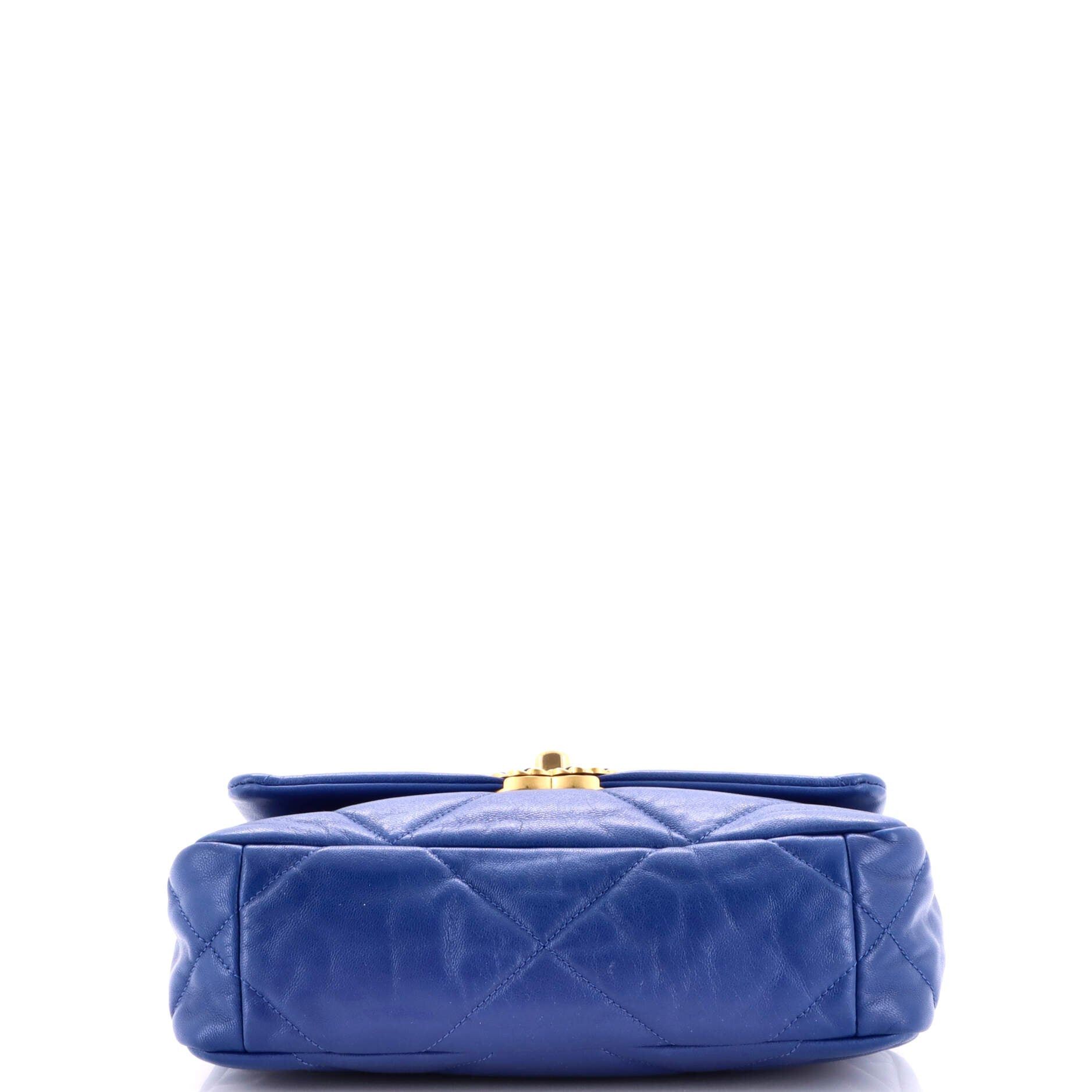 Chanel 19 Flap Bag Size ONE SIZE - 5 Thumbnail