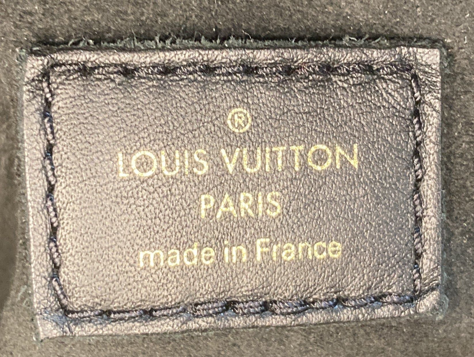 Louis Vuitton Locky Handbag Size ONE SIZE - 9 Thumbnail