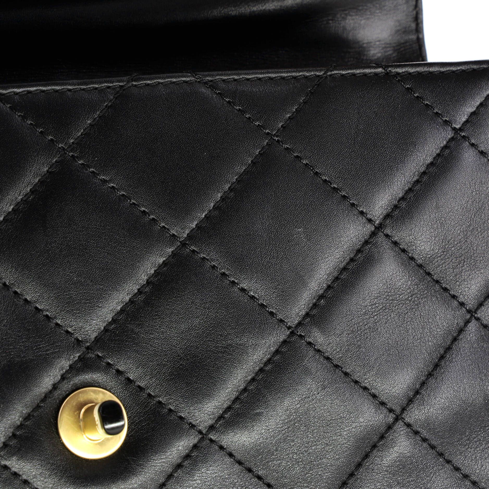 Chanel Vintage Resin Chain CC Flap Bag Size ONE SIZE - 8 Thumbnail