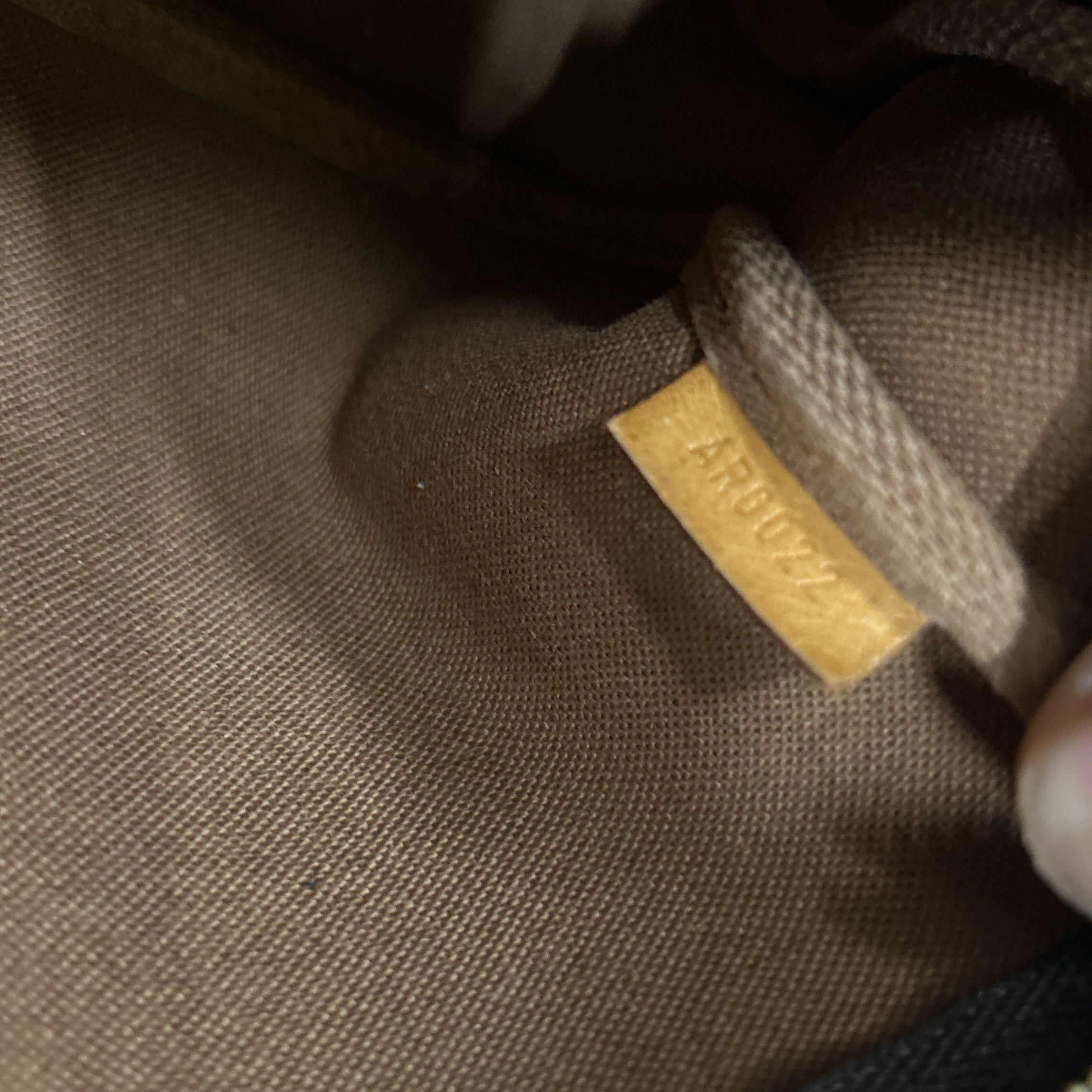 Louis Vuitton Pochette Accessoires Size ONE SIZE - 9 Thumbnail