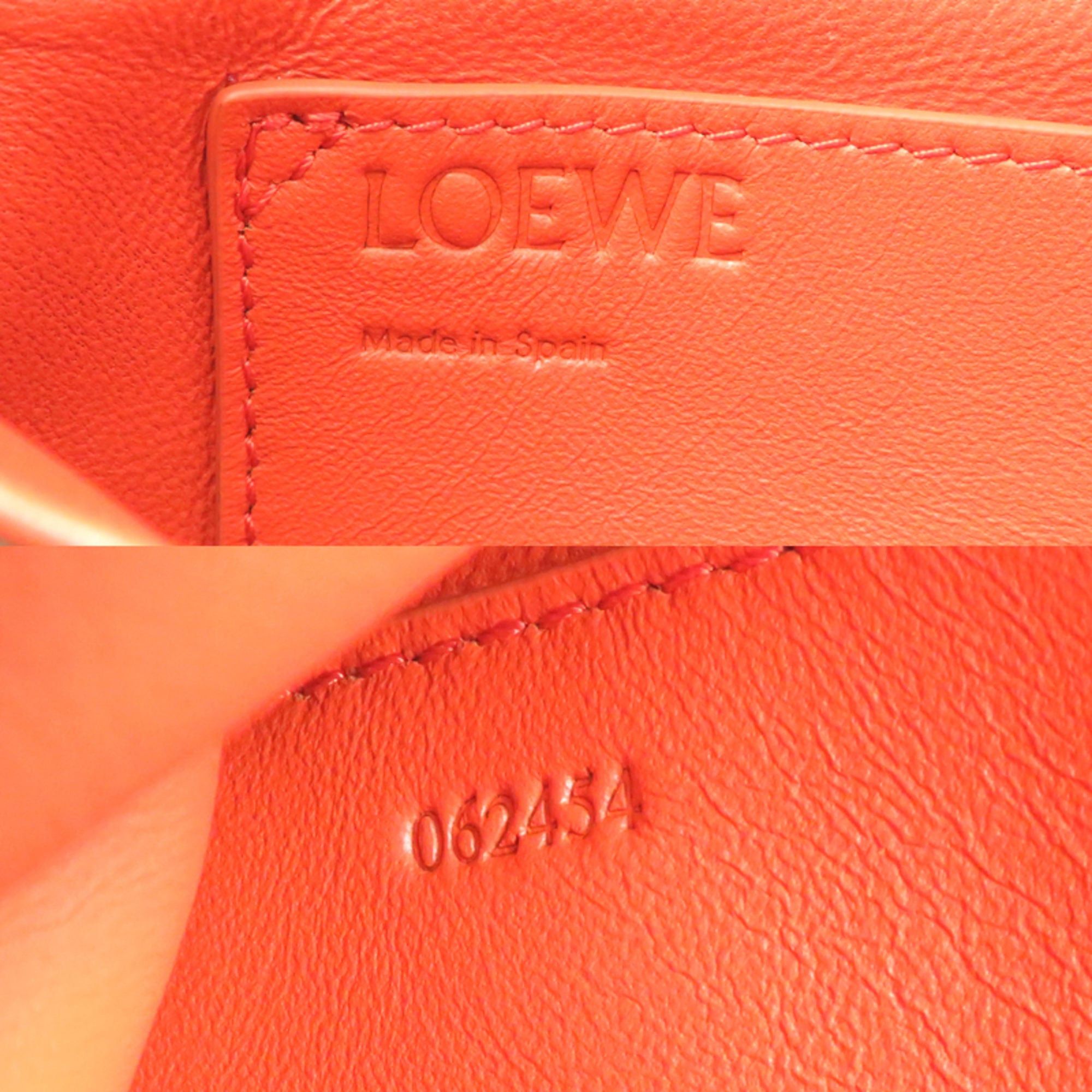 Loewe Loewe Goya Puffer Shoulder Bag for Women and Men, A896P41X04, Nylon, Khaki (Greenish) Size ONE SIZE - 6 Thumbnail