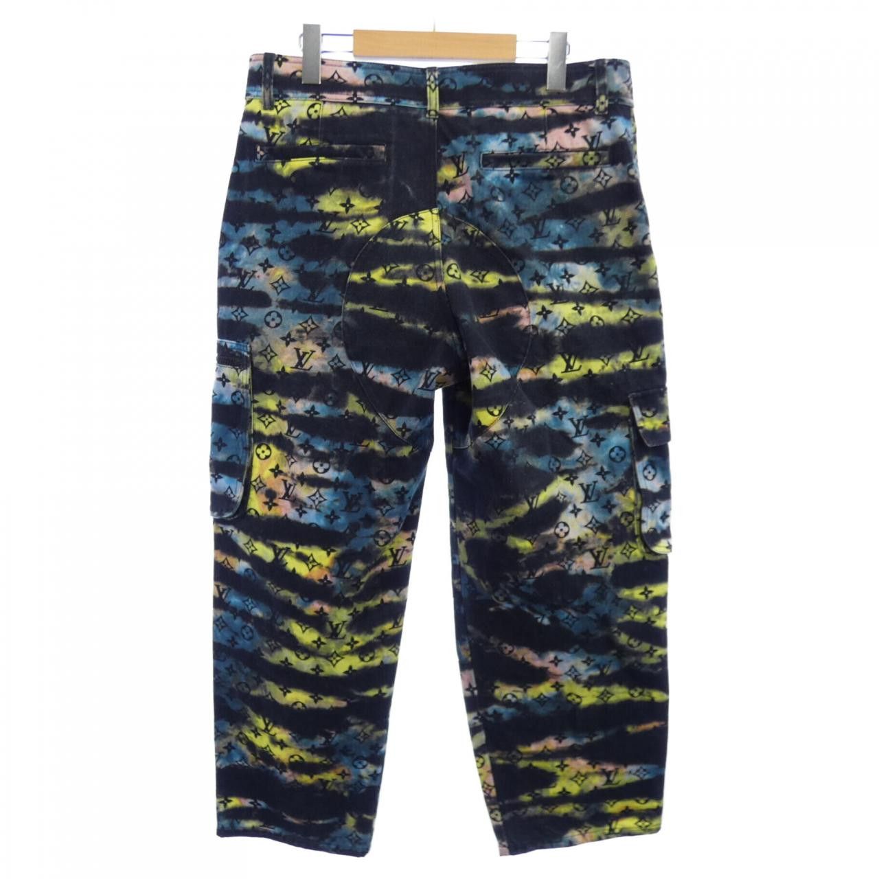 Louis Vuitton Louis Vuitton Louis Vuitton Printed Monogram Tie-Dye Cargo Denim Pants Textile Pants HLD10WH98 DUTY FREE for USA Size ONE SIZE - 2 Thumbnail