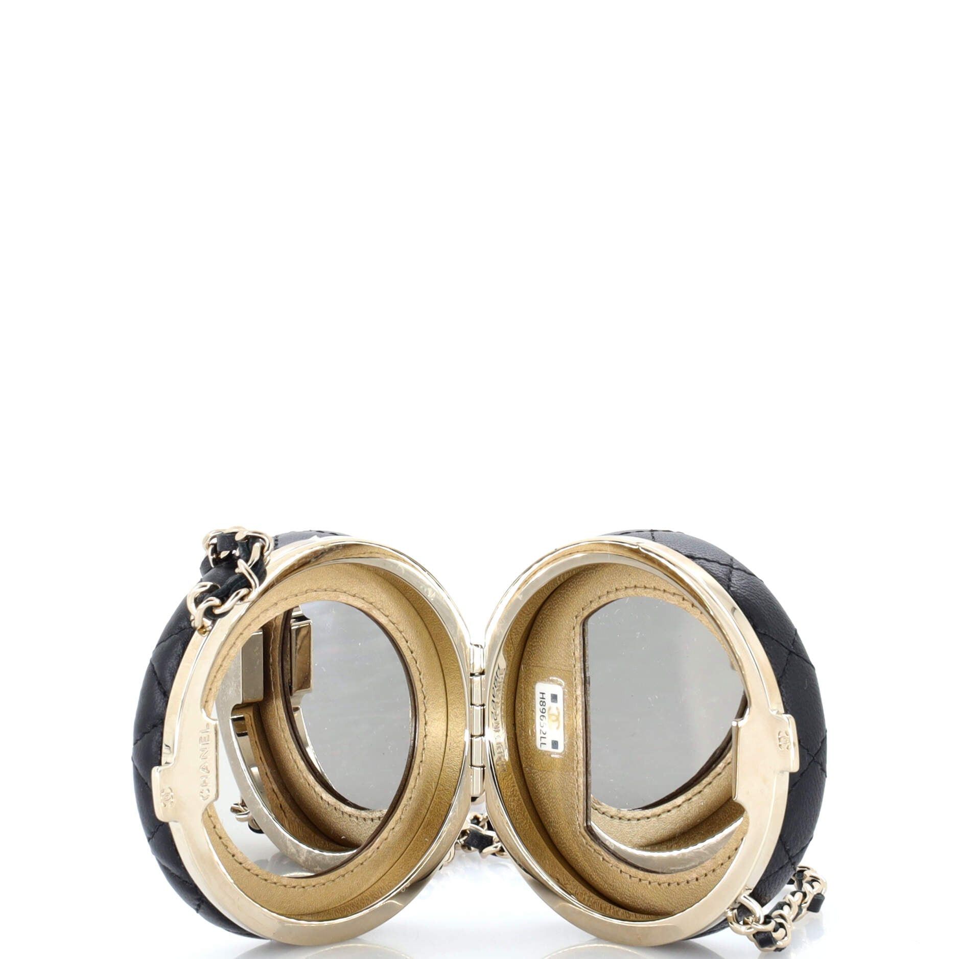 Chanel Poker Chip Clutch With Chain Size ONE SIZE - 5 Thumbnail