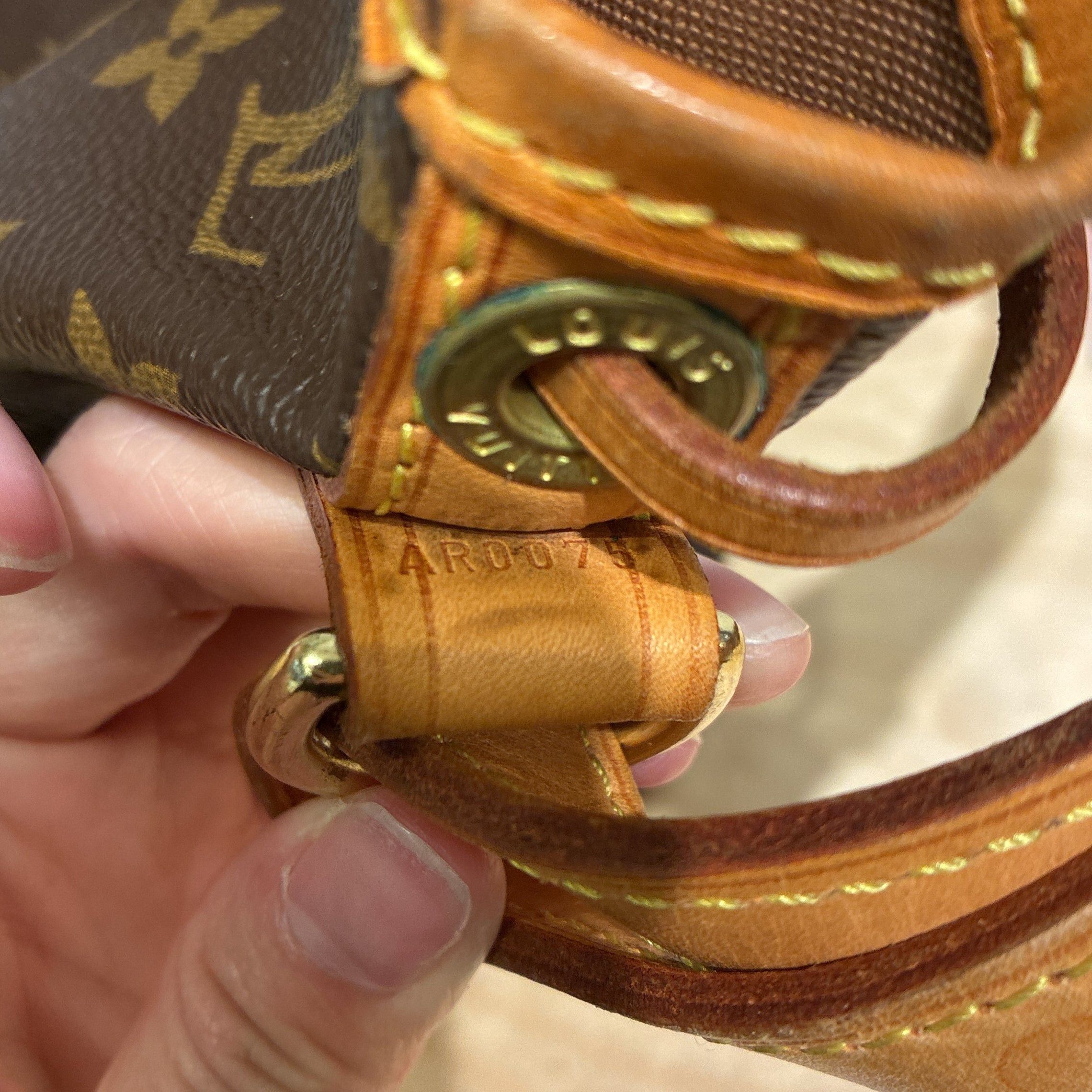 Louis Vuitton Petit Noe Handbag Size ONE SIZE - 9 Thumbnail