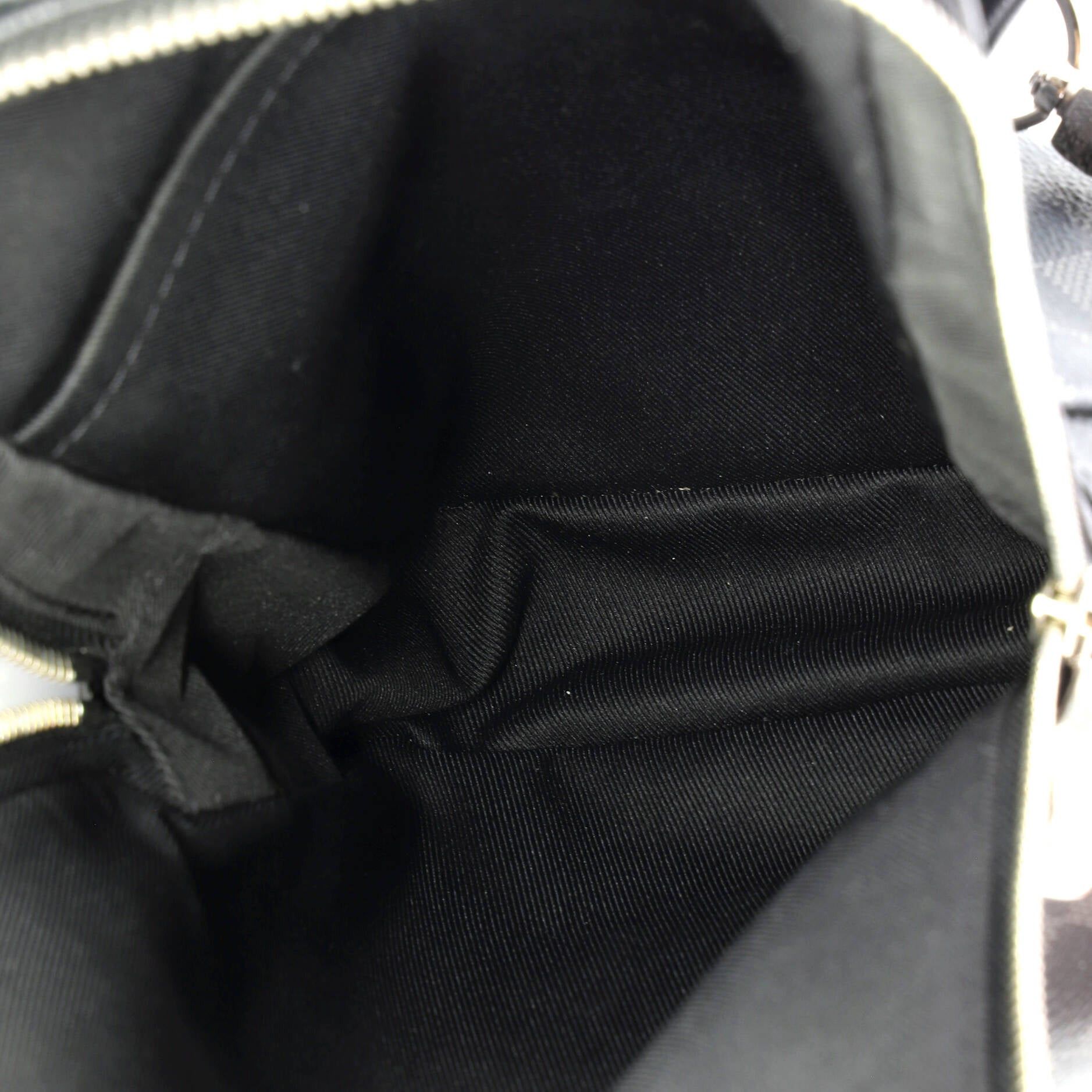 Louis Vuitton Avenue Sling Bag Size ONE SIZE - 5 Thumbnail