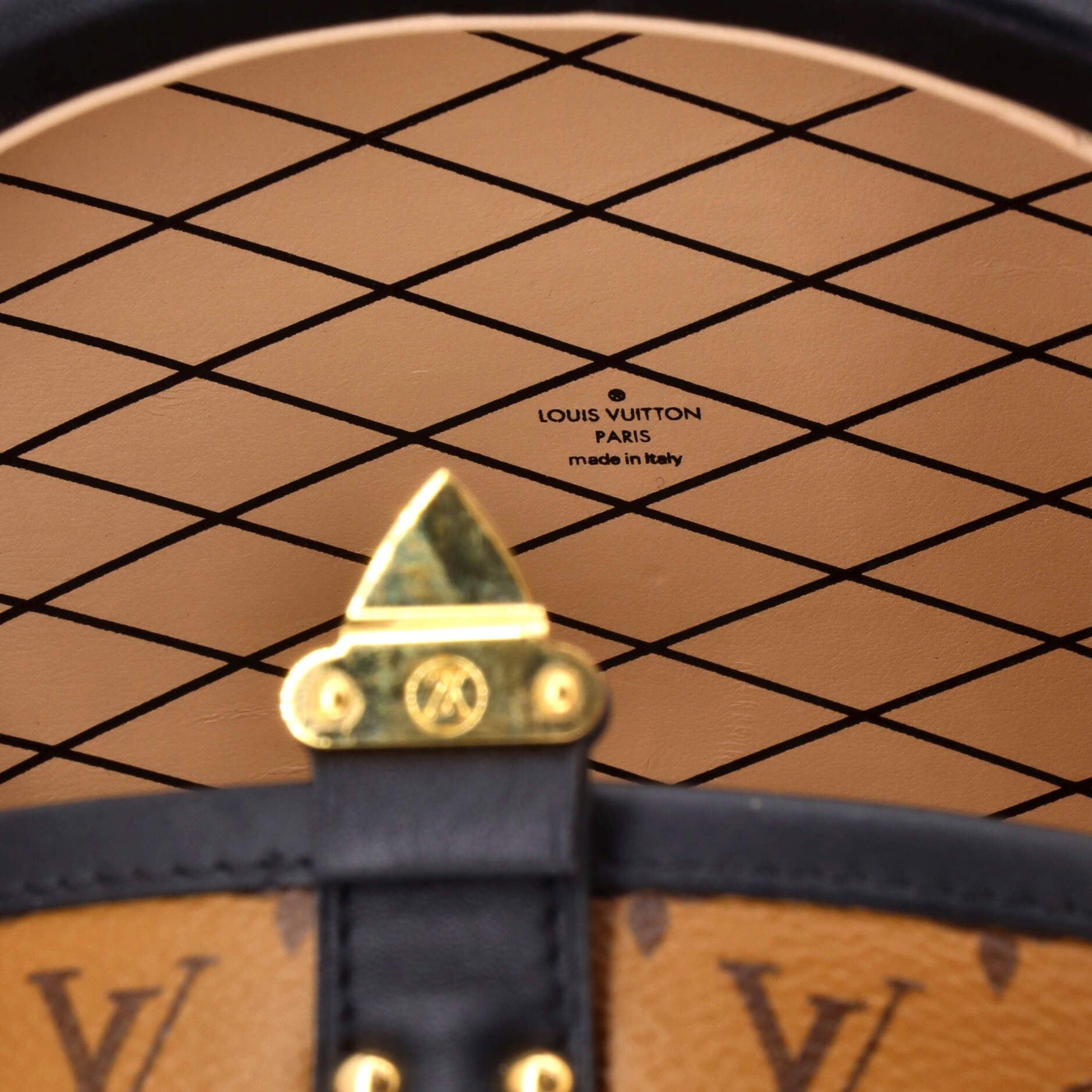 Louis Vuitton Petite Boite Chapeau Bag Size ONE SIZE - 8 Thumbnail