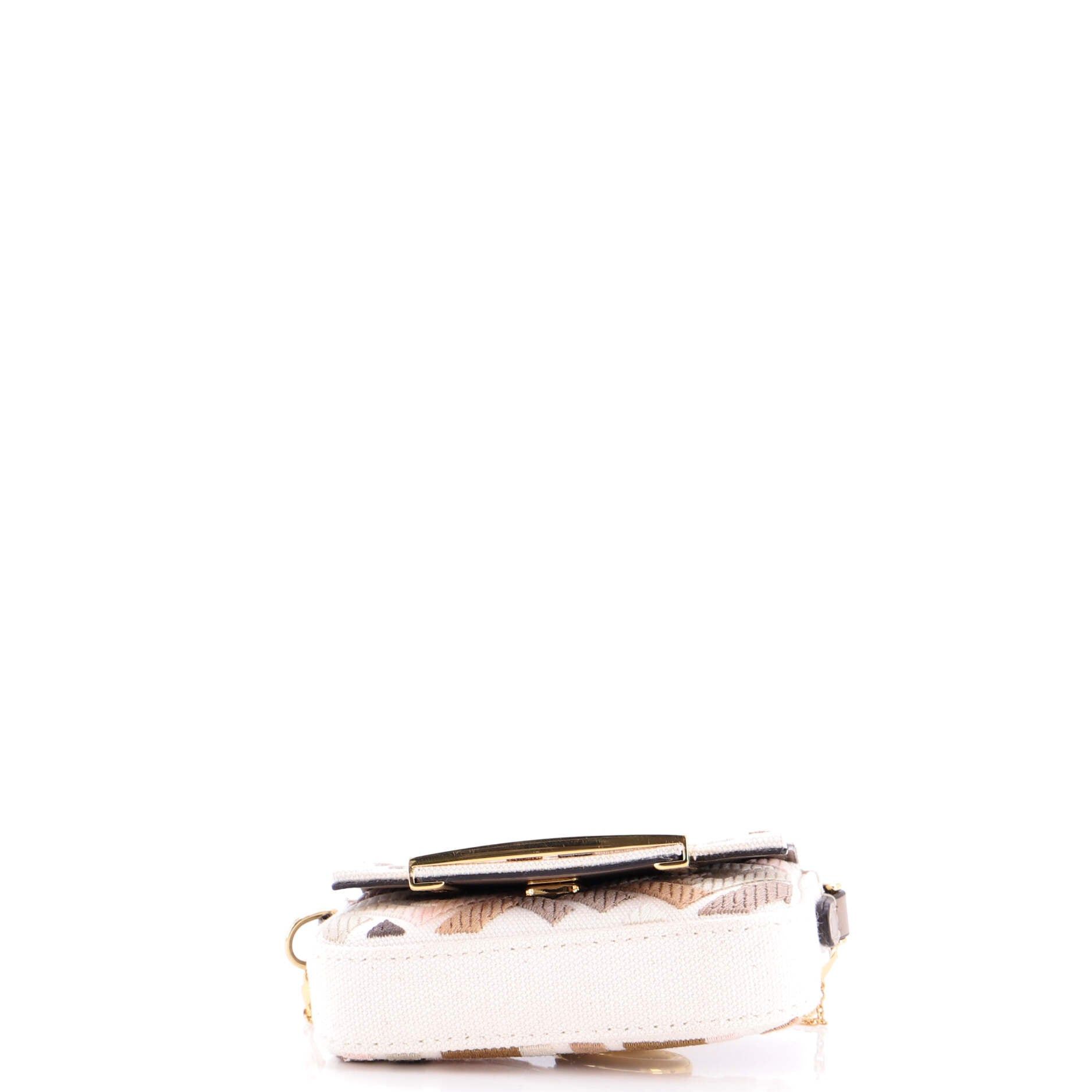 Fendi Chain Baguette Charm Bag Size ONE SIZE - 4 Thumbnail