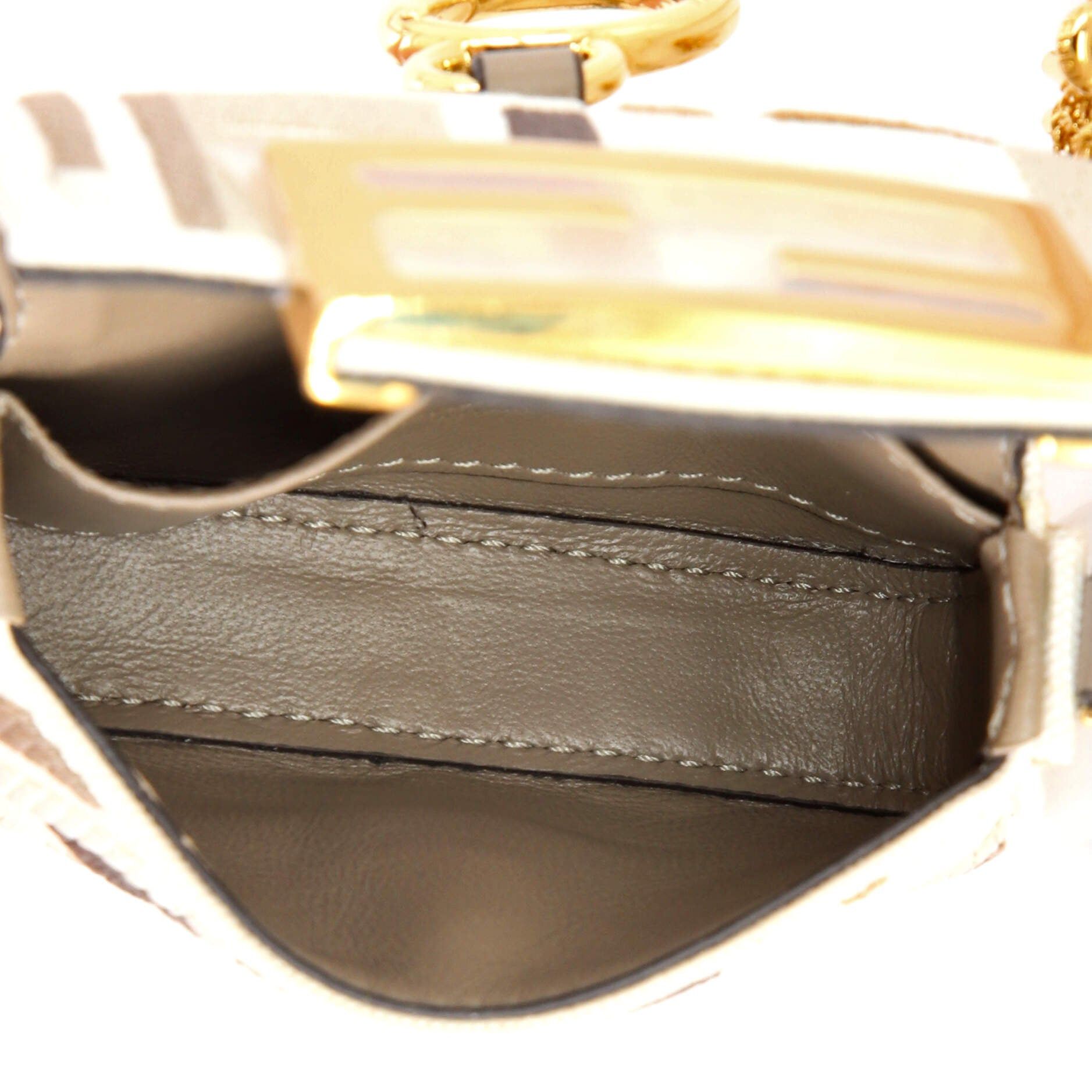 Fendi Chain Baguette Charm Bag Size ONE SIZE - 5 Thumbnail