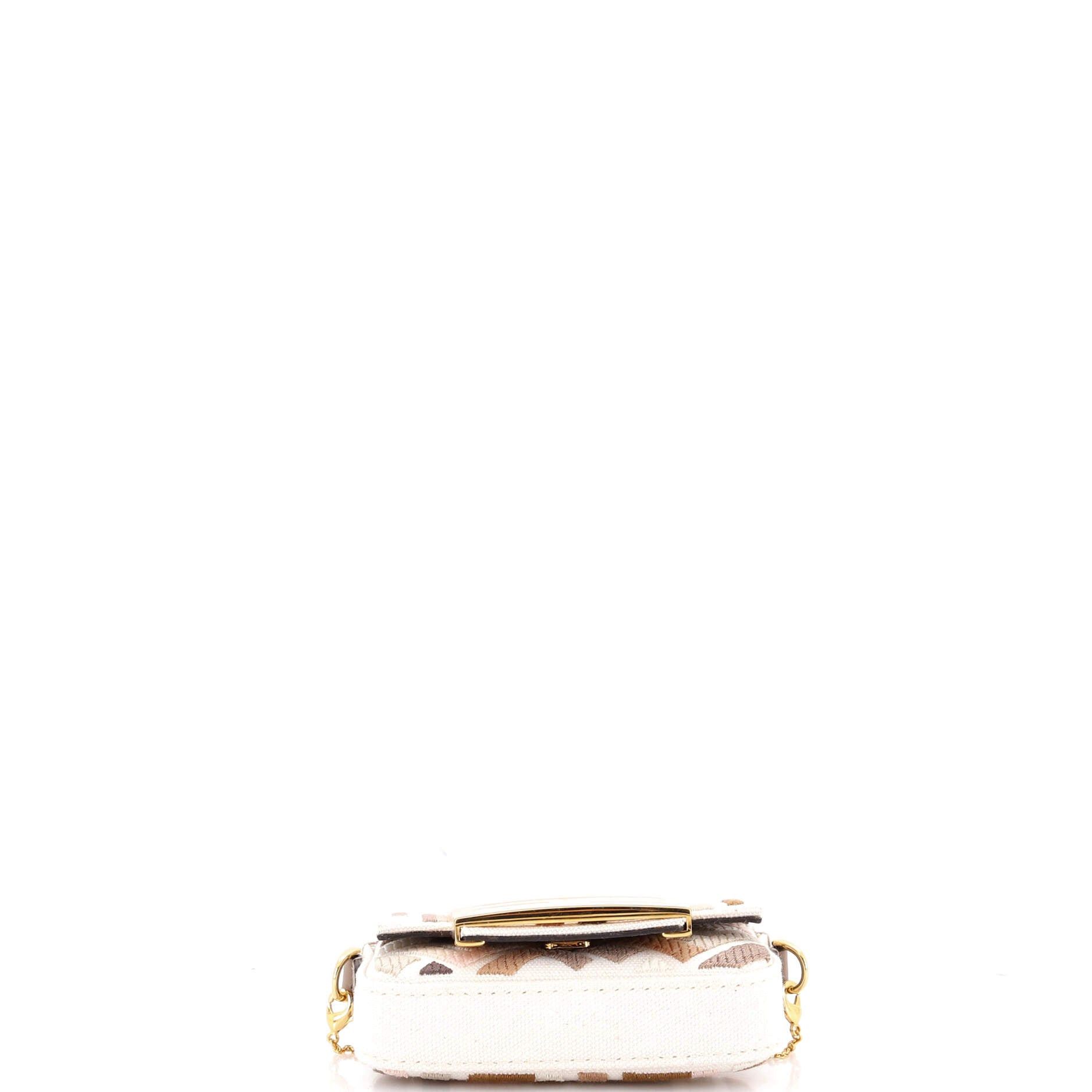 Fendi Chain Baguette Charm Bag Size ONE SIZE - 4 Thumbnail