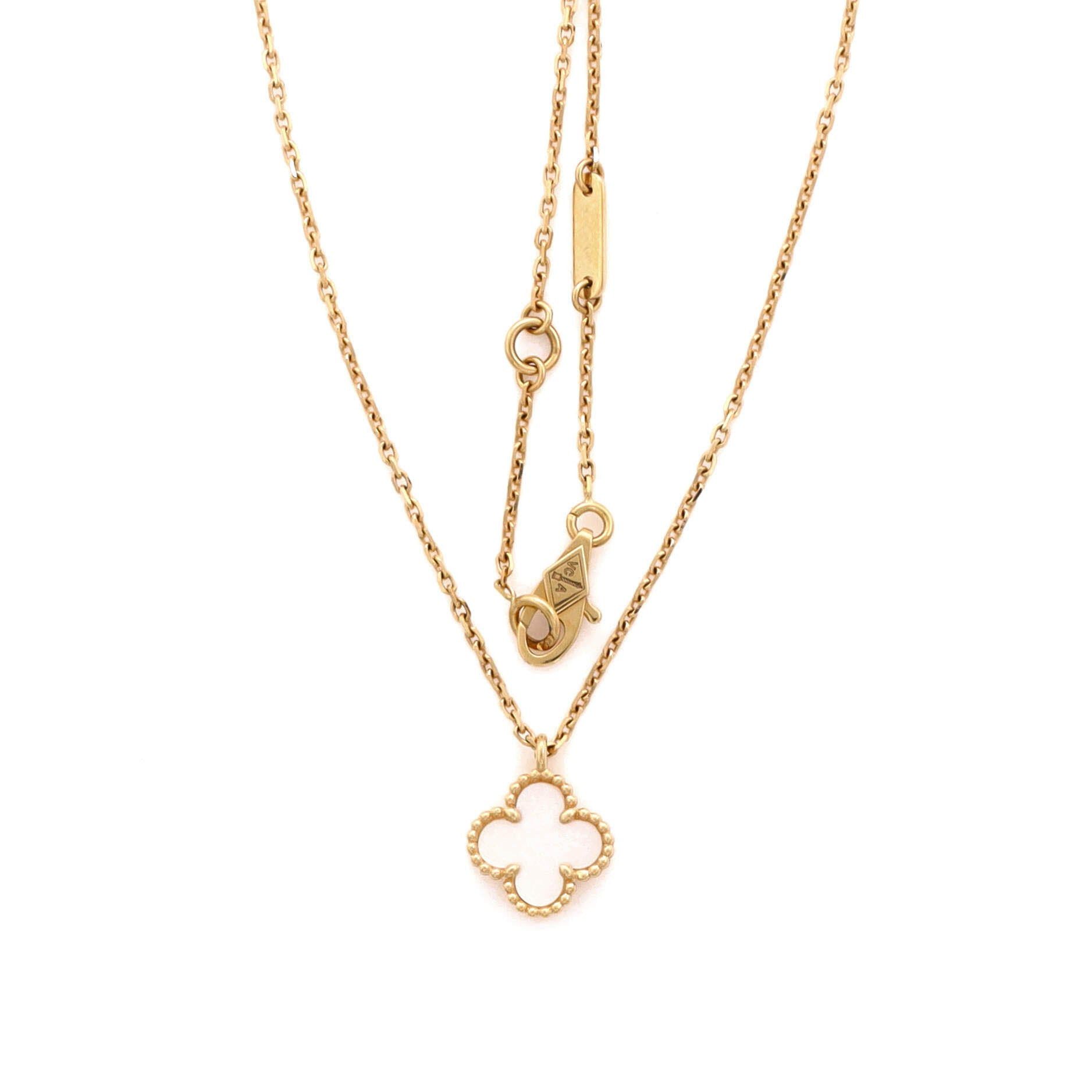 Van Cleef & Arpels Sweet Alhambra Pendant Necklace Size ONE SIZE - 3 Thumbnail