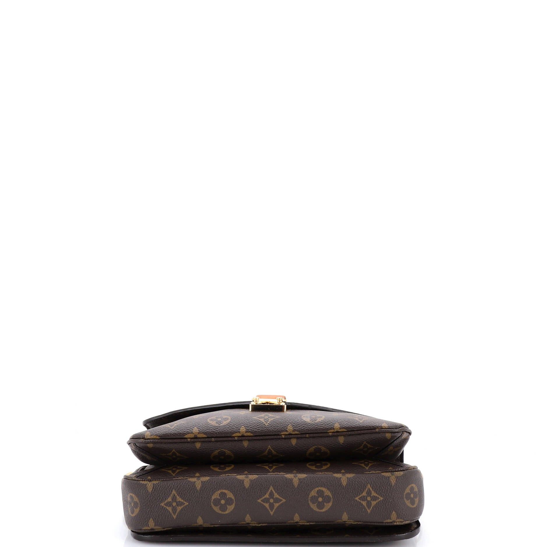 Louis Vuitton Pochette Metis Size ONE SIZE - 4 Thumbnail