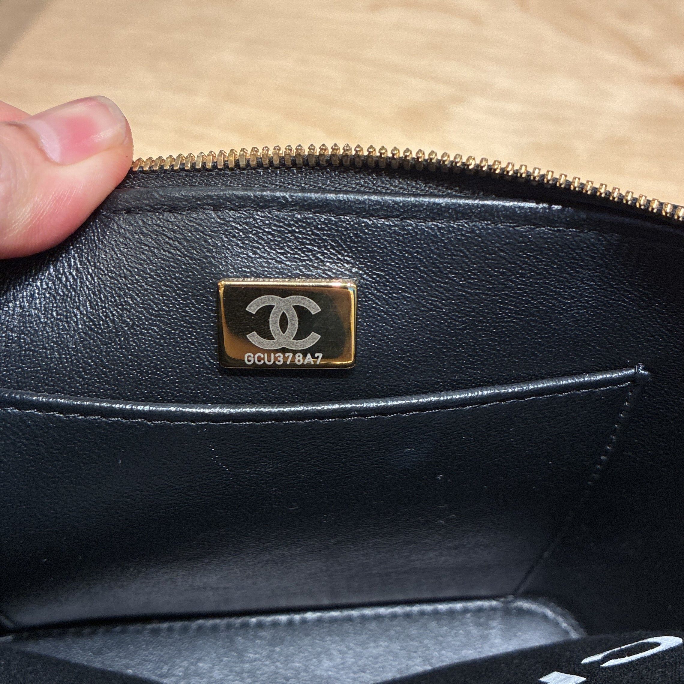 Chanel CC Top Handle Vanity Case with Chain Size ONE SIZE - 7 Thumbnail
