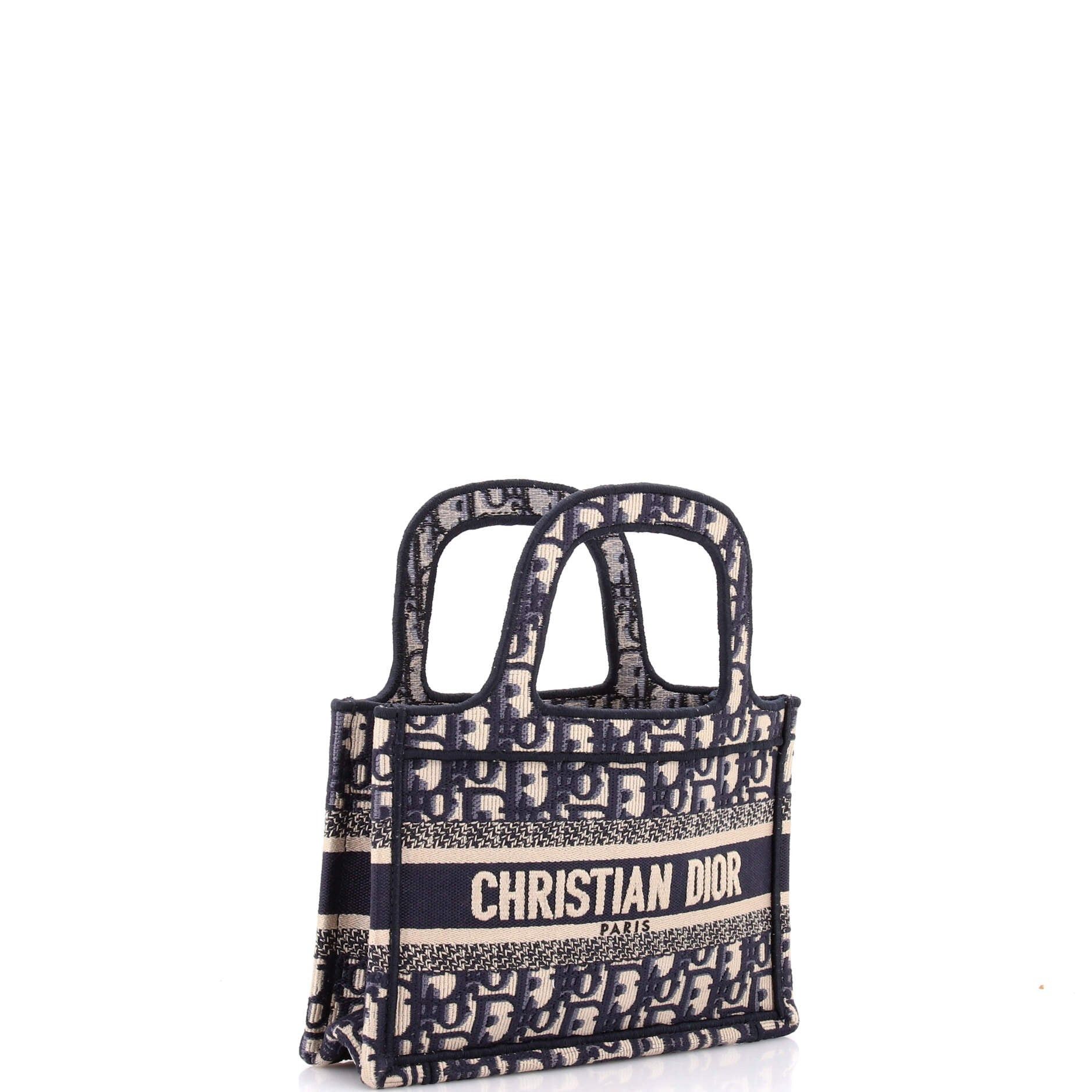 Dior Book Tote Size ONE SIZE - 2 Thumbnail
