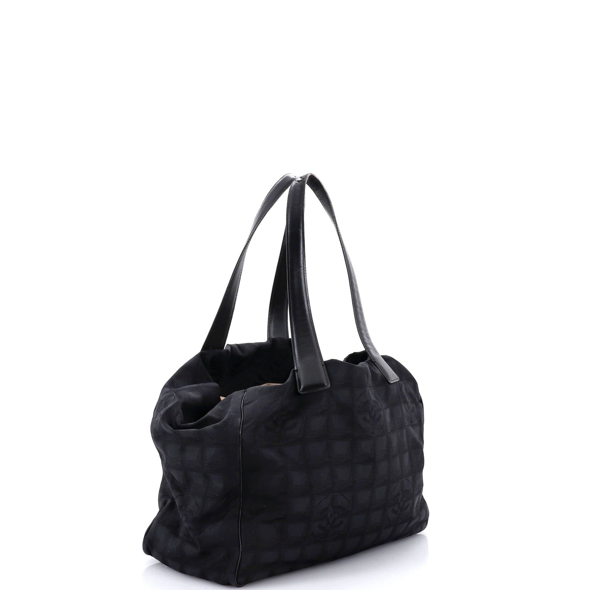 Chanel Travel Line Tote Size ONE SIZE - 2 Thumbnail
