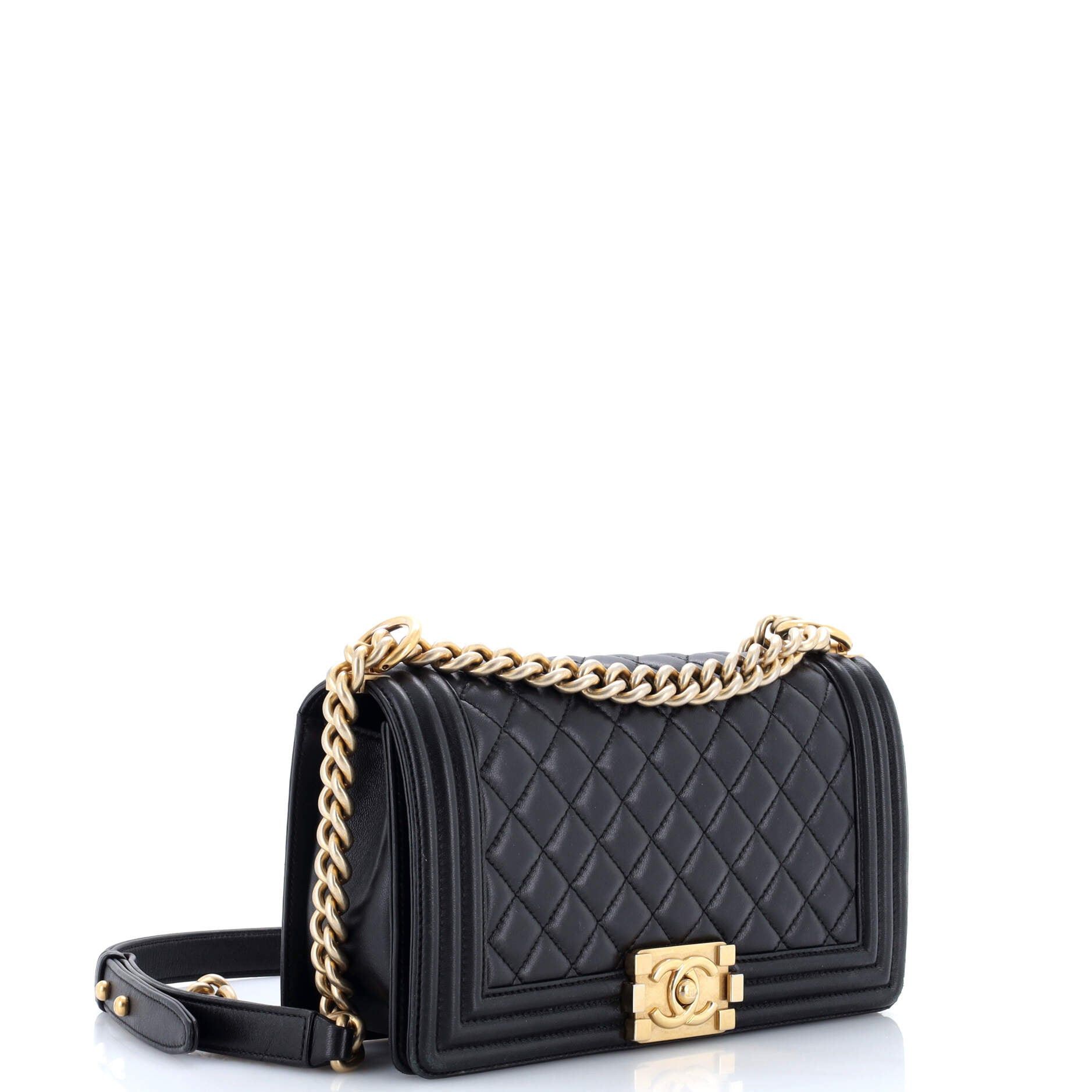Chanel Boy Flap Bag Size ONE SIZE - 2 Thumbnail