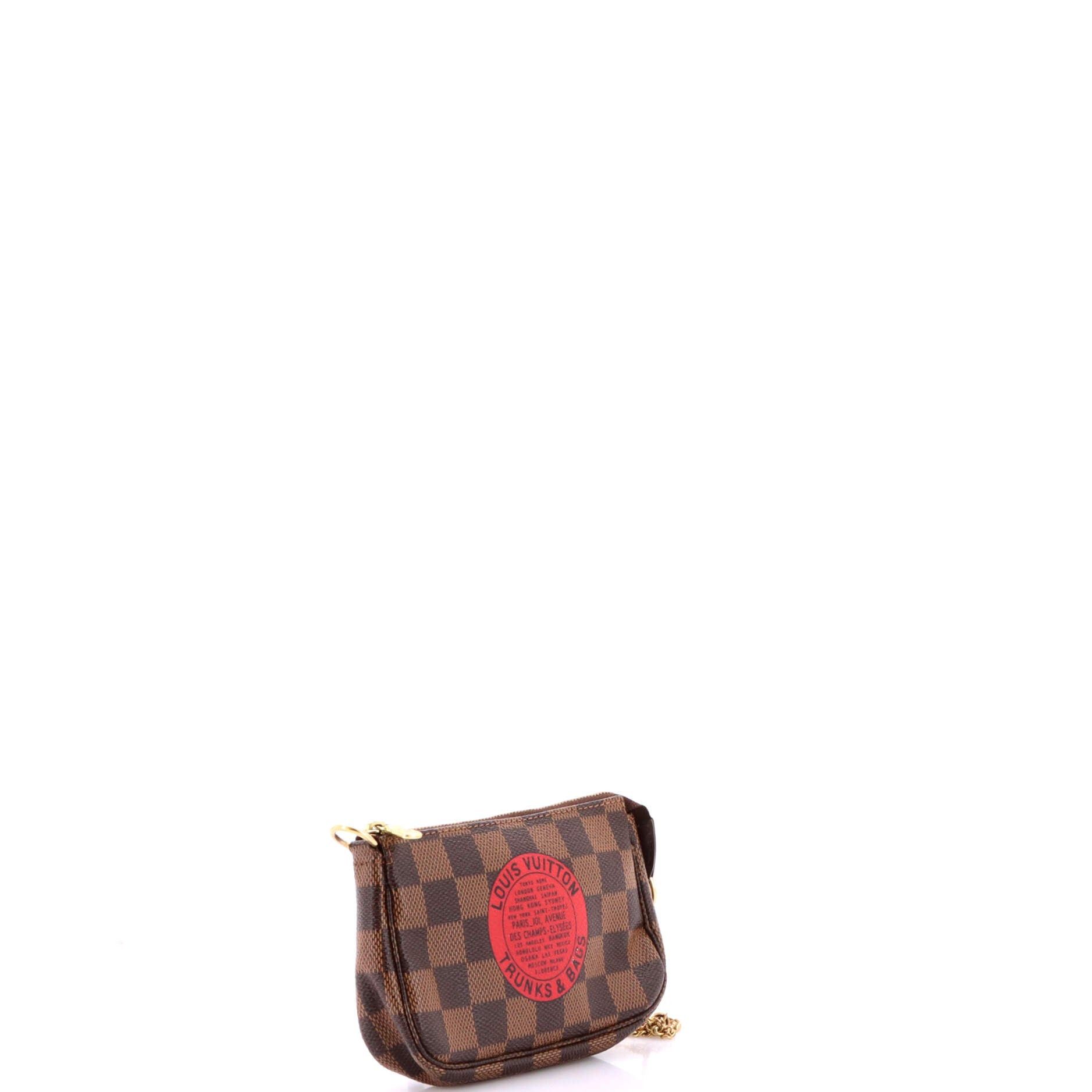 Louis Vuitton Pochette Accessoires Size ONE SIZE - 2 Thumbnail