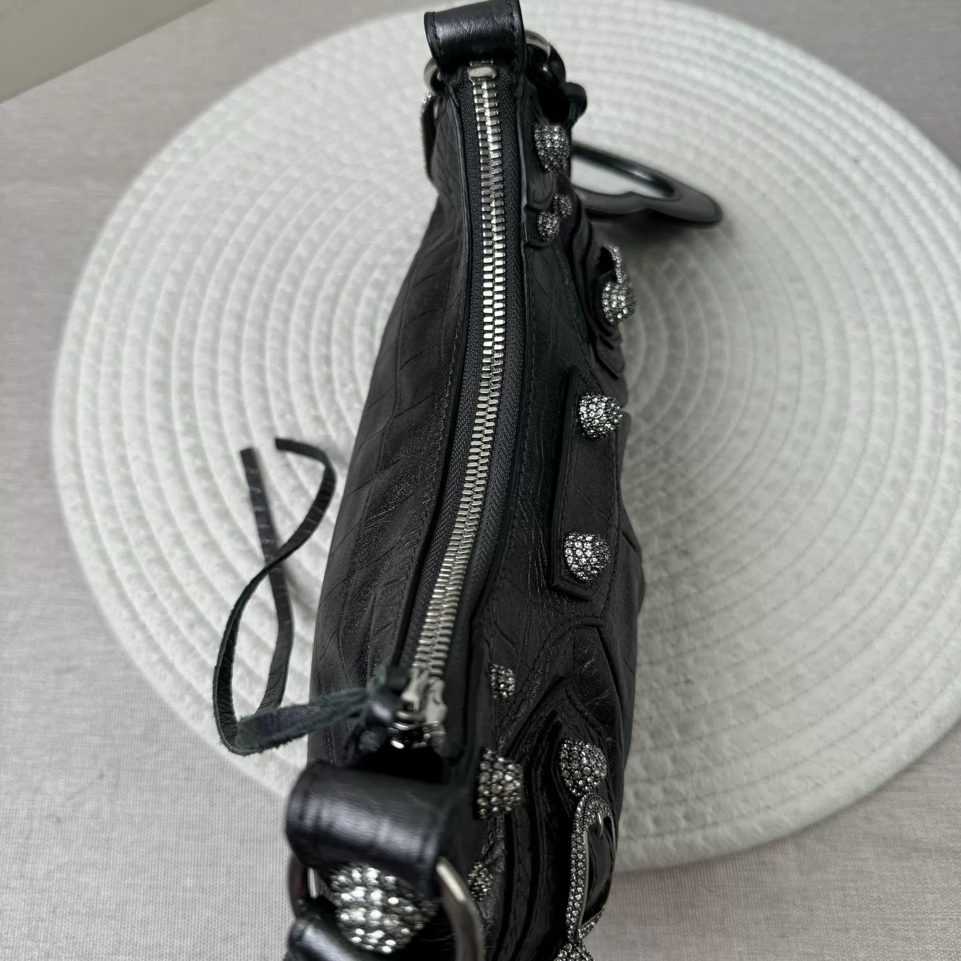 Balenciaga Pre-loved Bag Very good condition Size ONE SIZE - 4 Thumbnail