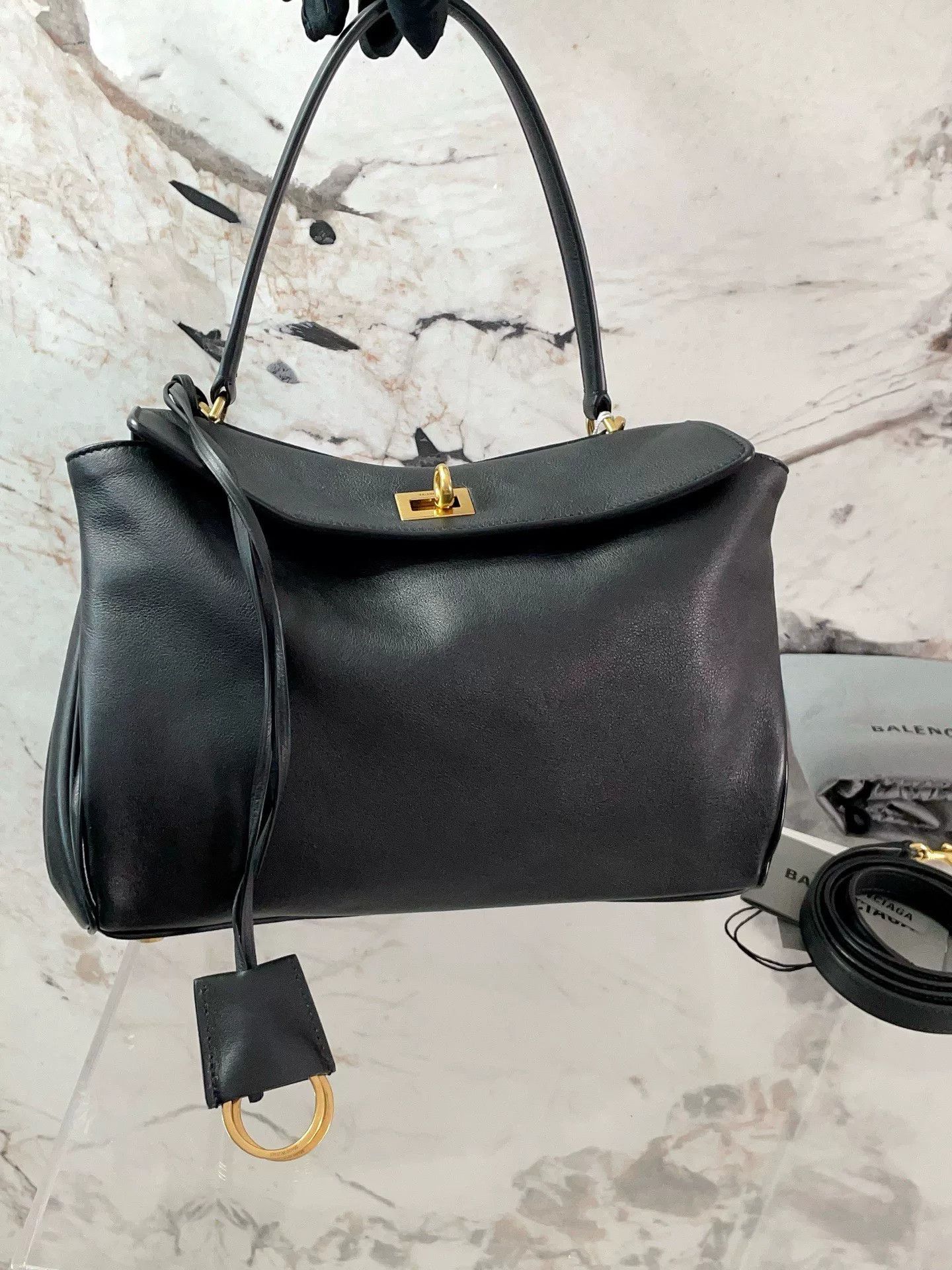 Balenciaga Pre-loved Bag Very good condition Size ONE SIZE - 6 Thumbnail