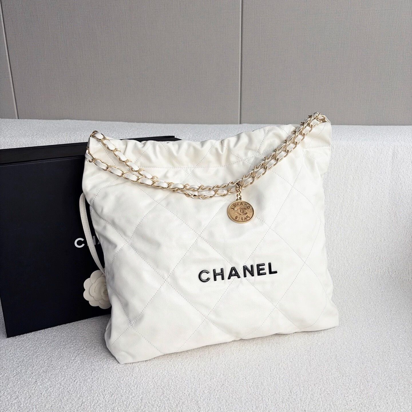 Chanel Pre-loved Bag Very good condition Size ONE SIZE - 6 Thumbnail