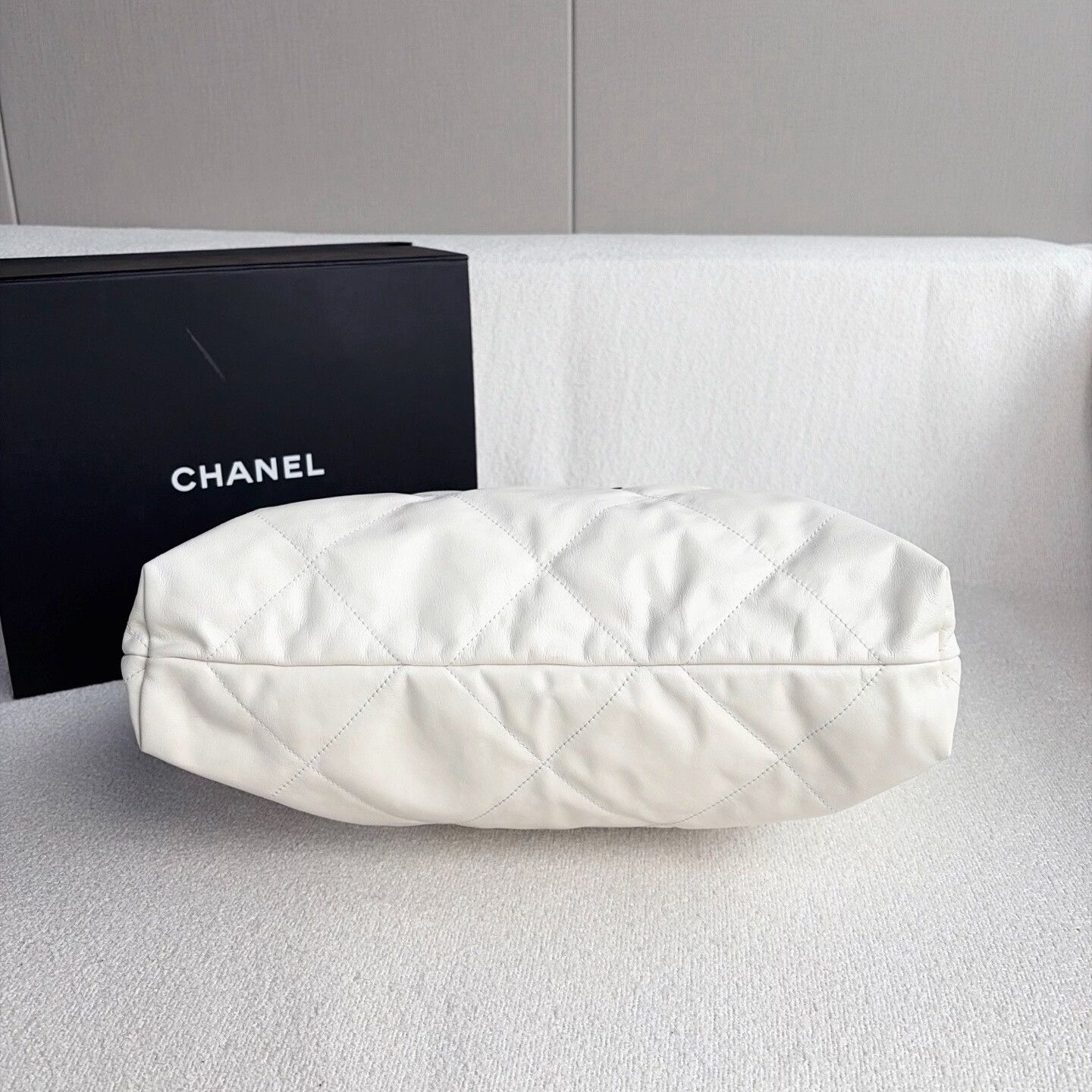 Chanel Pre-loved Bag Very good condition Size ONE SIZE - 5 Thumbnail