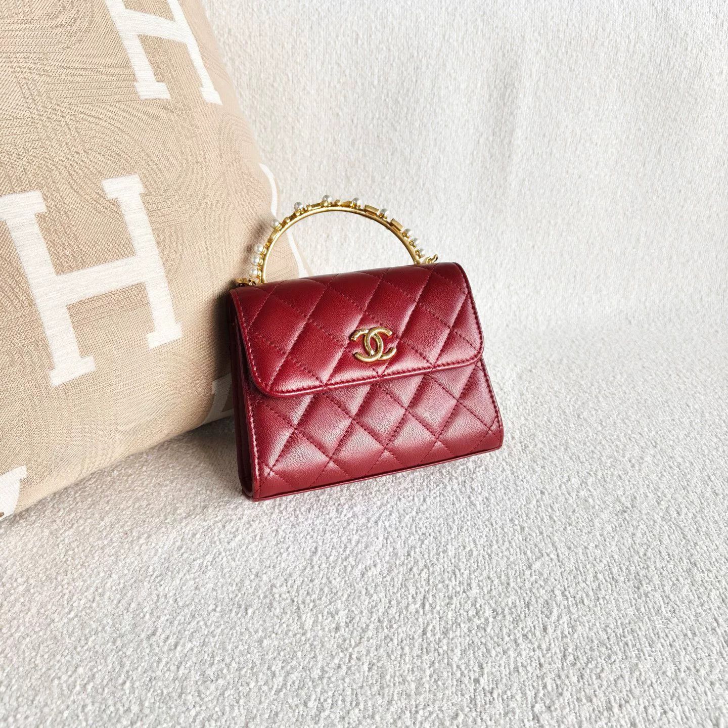Chanel Pre-loved Bag Very good condition Size ONE SIZE - 6 Thumbnail