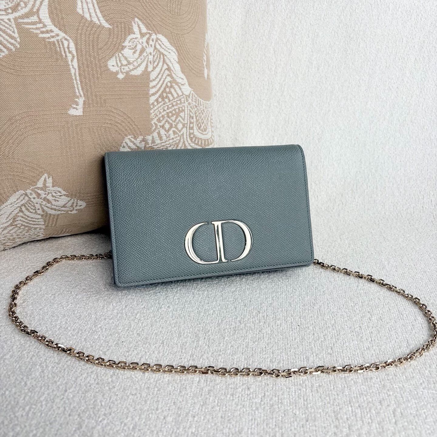 Dior Pre-loved Bag Very good condition Size ONE SIZE - 6 Thumbnail
