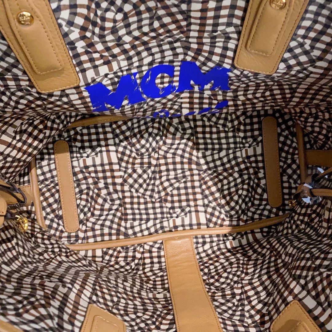 MCM Pre-loved Bag Very good condition Size ONE SIZE - 5 Thumbnail