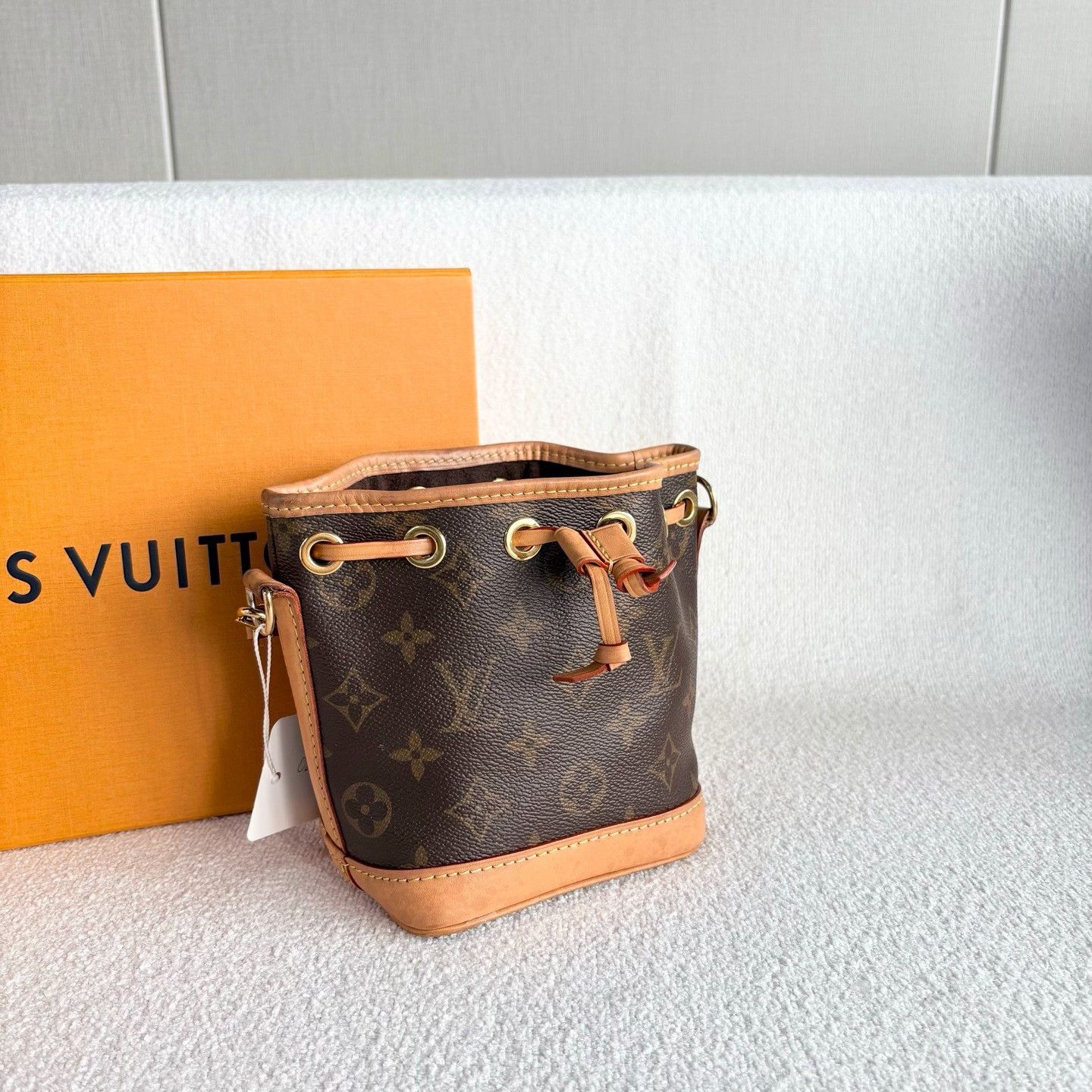 Louis Vuitton Pre-loved Bag Very good condition Size ONE SIZE - 4 Thumbnail