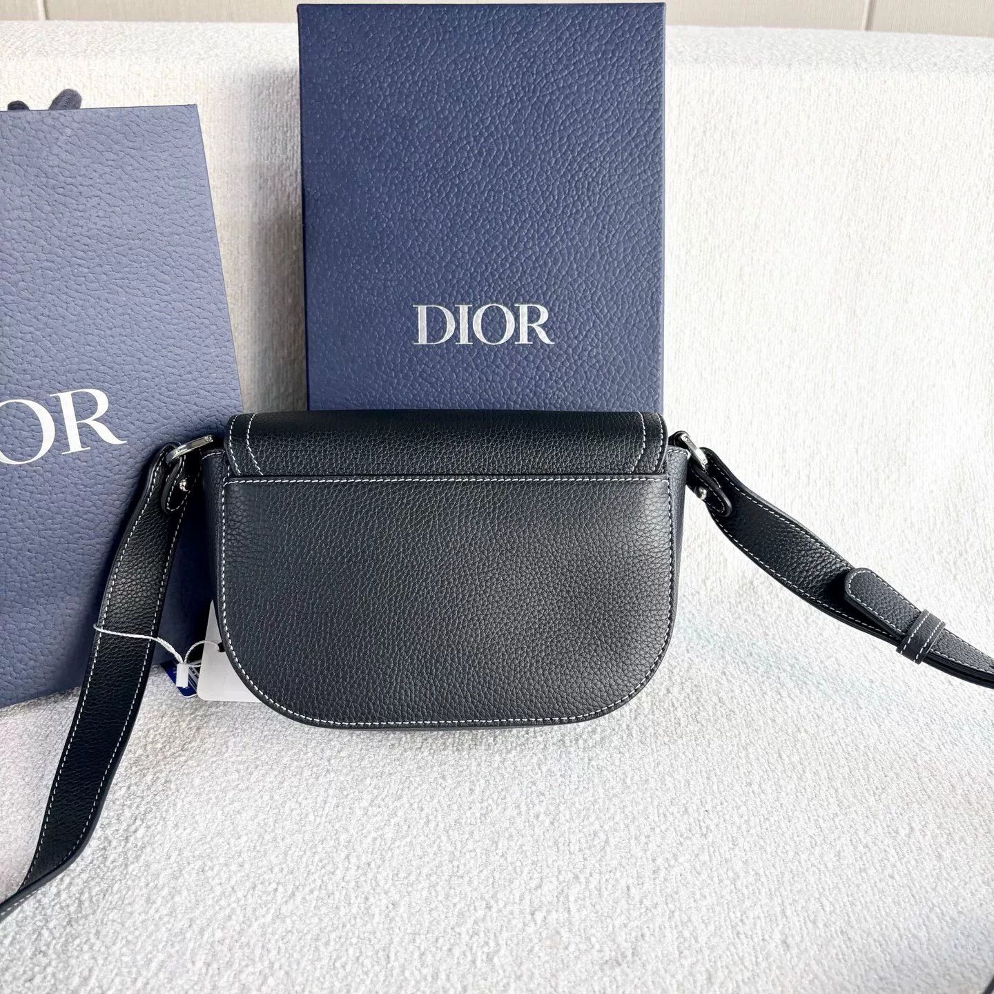 Dior Pre-loved Bag Very good condition Size ONE SIZE - 3 Thumbnail