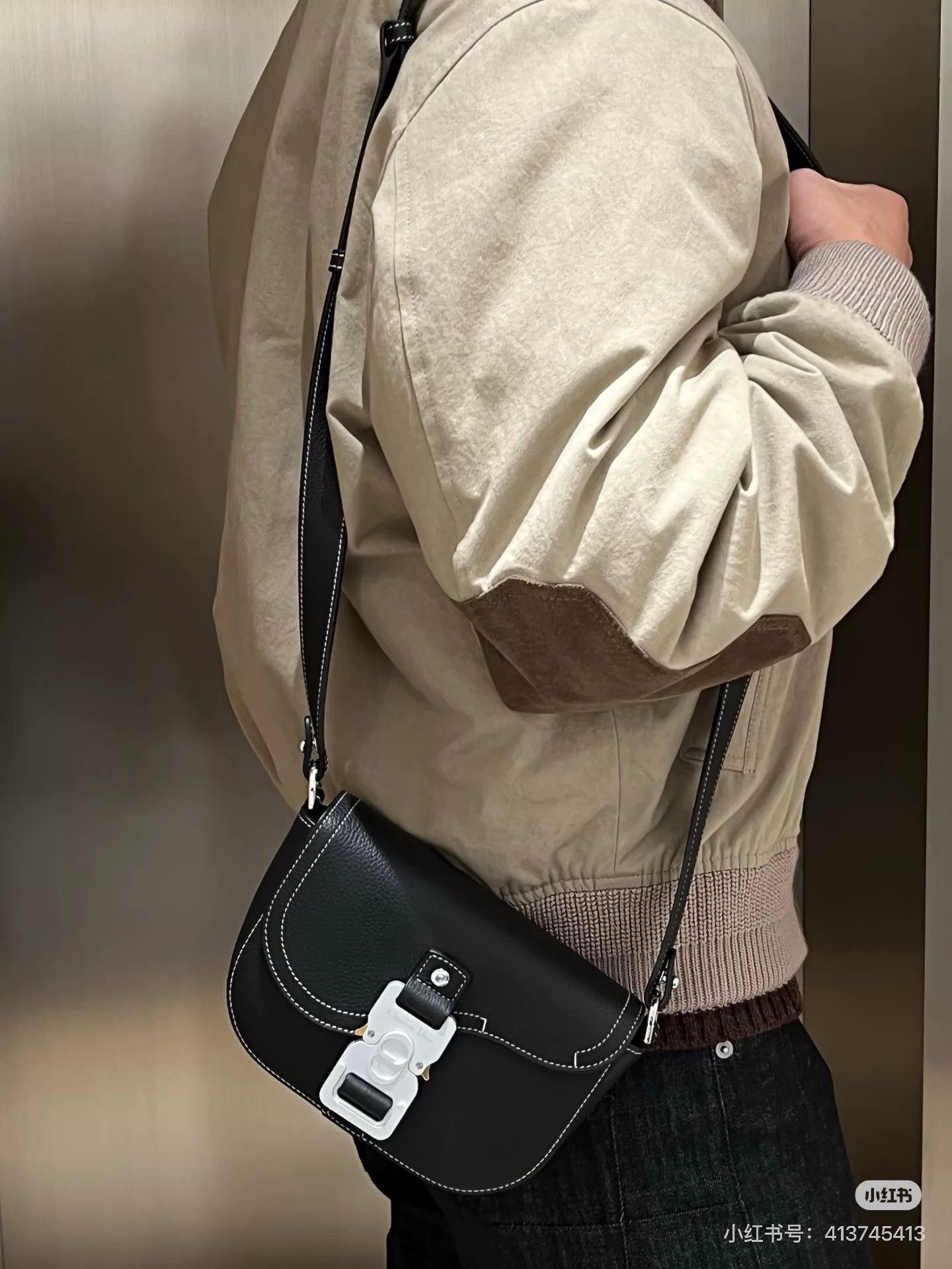 Dior Pre-loved Bag Very good condition Size ONE SIZE - 8 Thumbnail