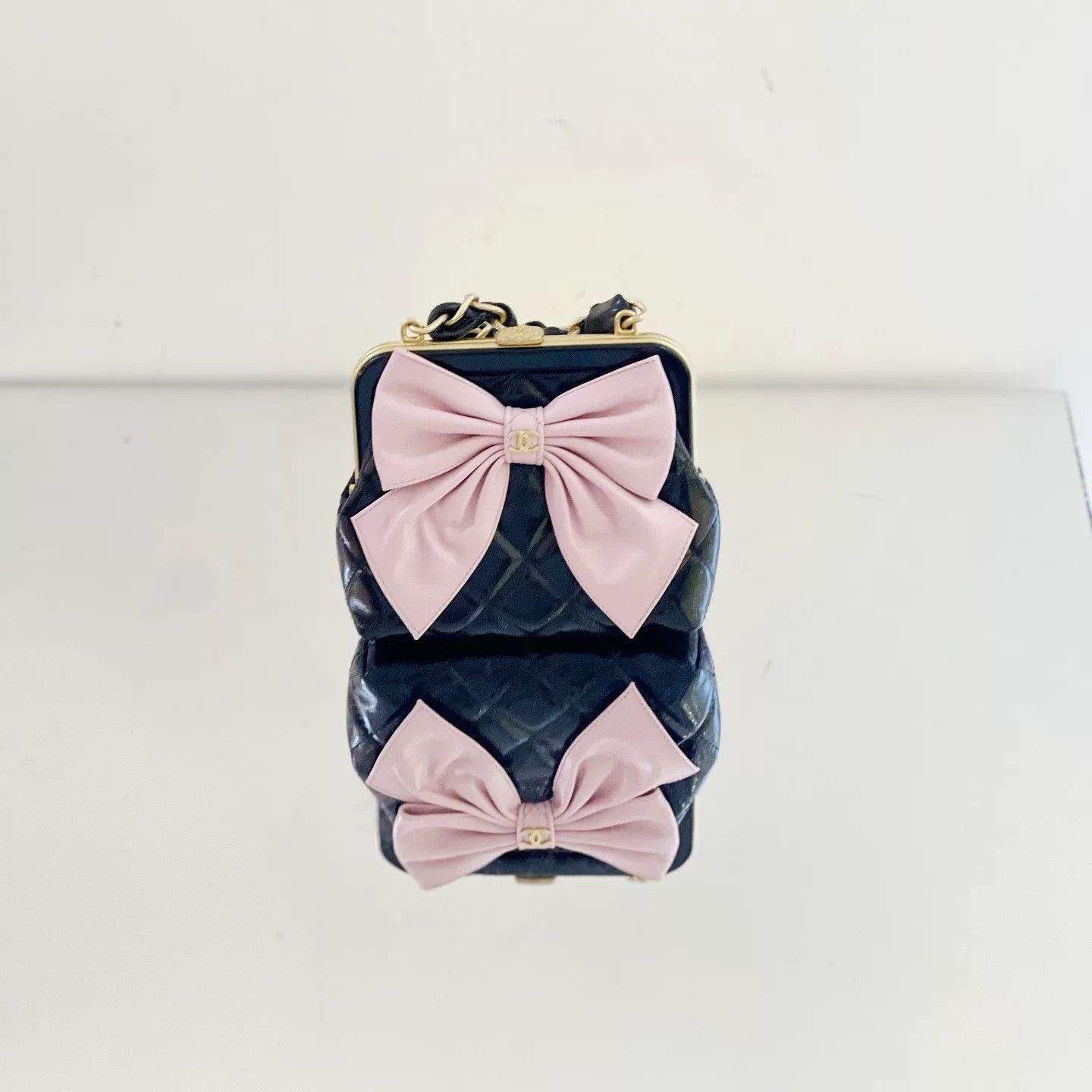 Chanel Pre-loved Bag Very good condition Size ONE SIZE - 4 Thumbnail