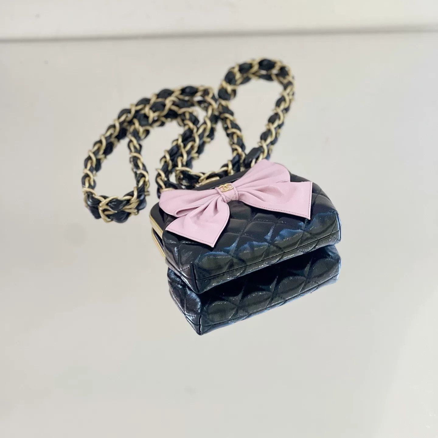 Chanel Pre-loved Bag Very good condition Size ONE SIZE - 6 Thumbnail