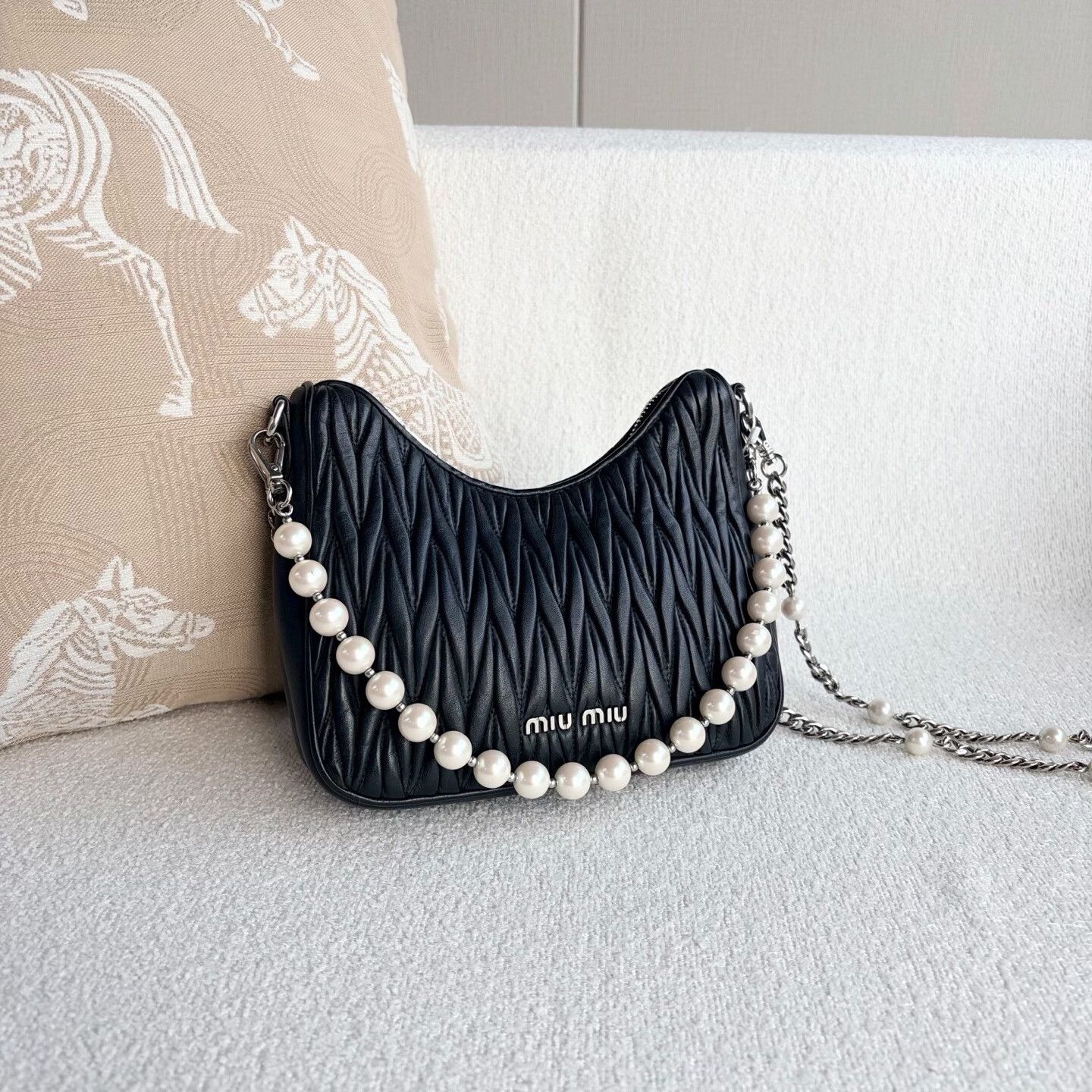 Miu Miu Pre-loved Bag Very good condition Size ONE SIZE - 6 Thumbnail