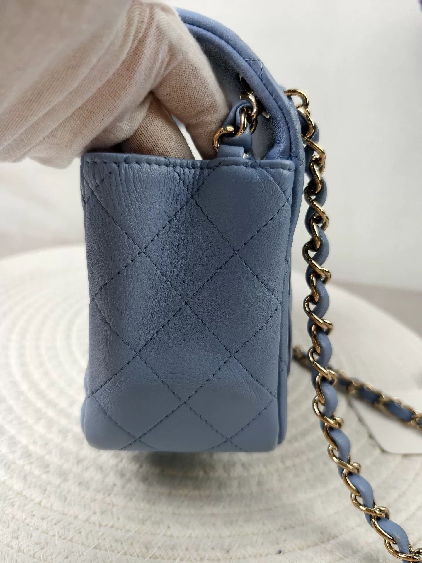 Chanel Pre-loved Bag Very good condition Size ONE SIZE - 5 Thumbnail
