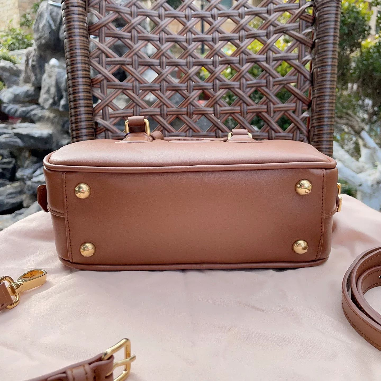 Miu Miu Pre-loved Bag Very good condition Size ONE SIZE - 4 Thumbnail