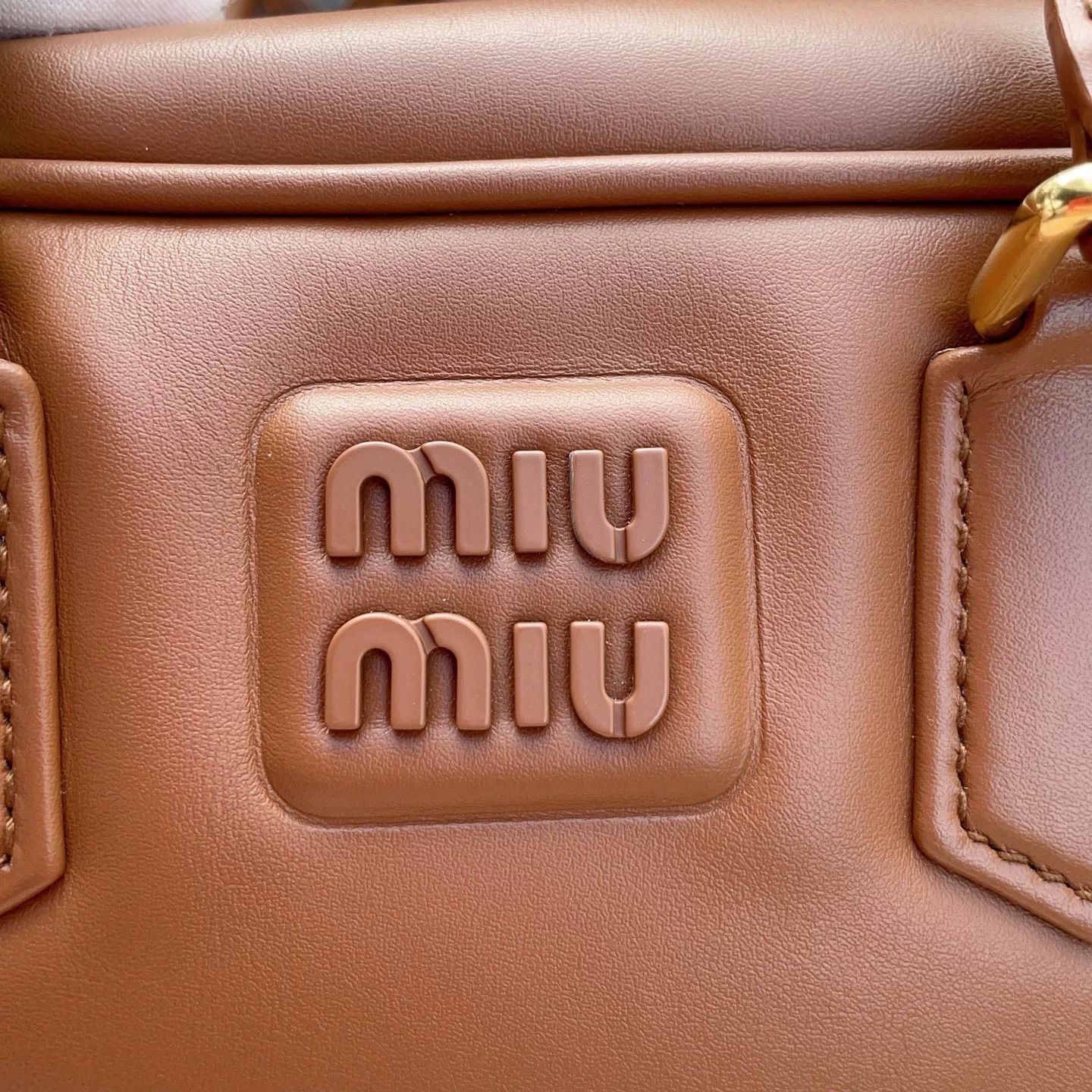 Miu Miu Pre-loved Bag Very good condition Size ONE SIZE - 7 Thumbnail