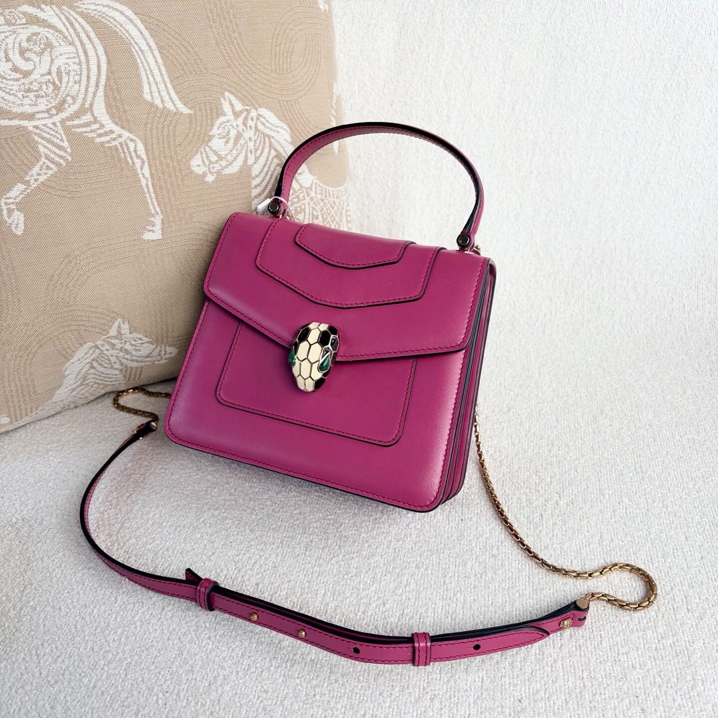 Bvlgari Pre-loved Bag Very good condition Size ONE SIZE - 4 Thumbnail