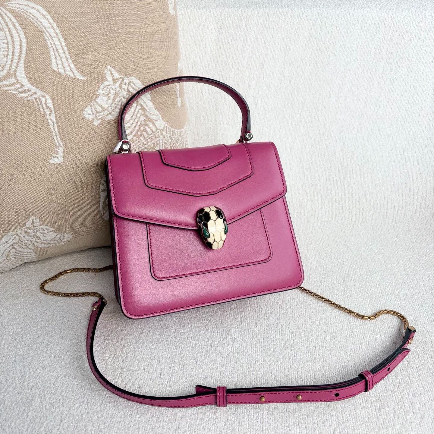 Bvlgari Pre-loved Bag Very good condition Size ONE SIZE - 6 Thumbnail