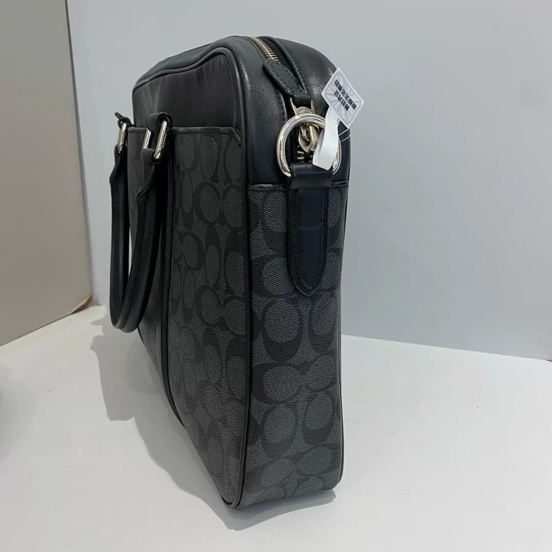 Coach Pre-loved Bag Very good condition Size ONE SIZE - 3 Thumbnail