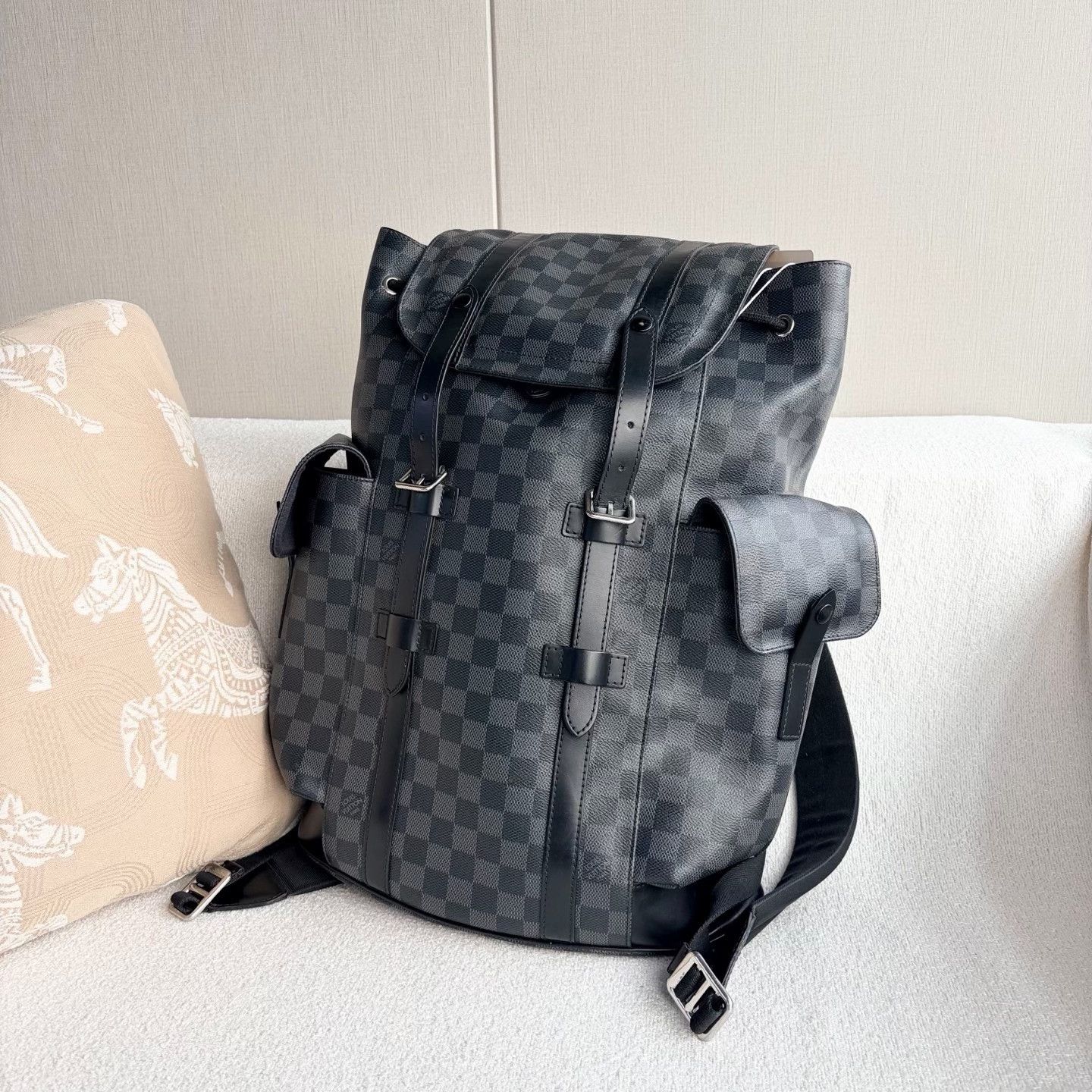 Louis Vuitton Pre-loved Bag Very good condition Size ONE SIZE - 4 Thumbnail