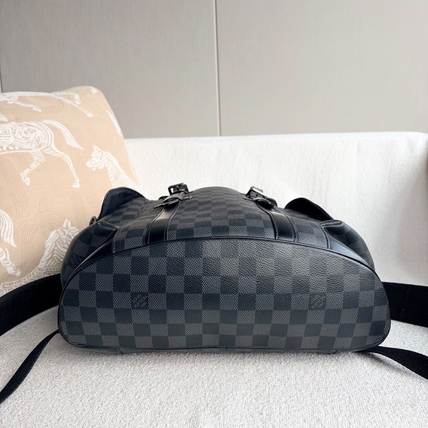 Louis Vuitton Pre-loved Bag Very good condition Size ONE SIZE - 5 Thumbnail