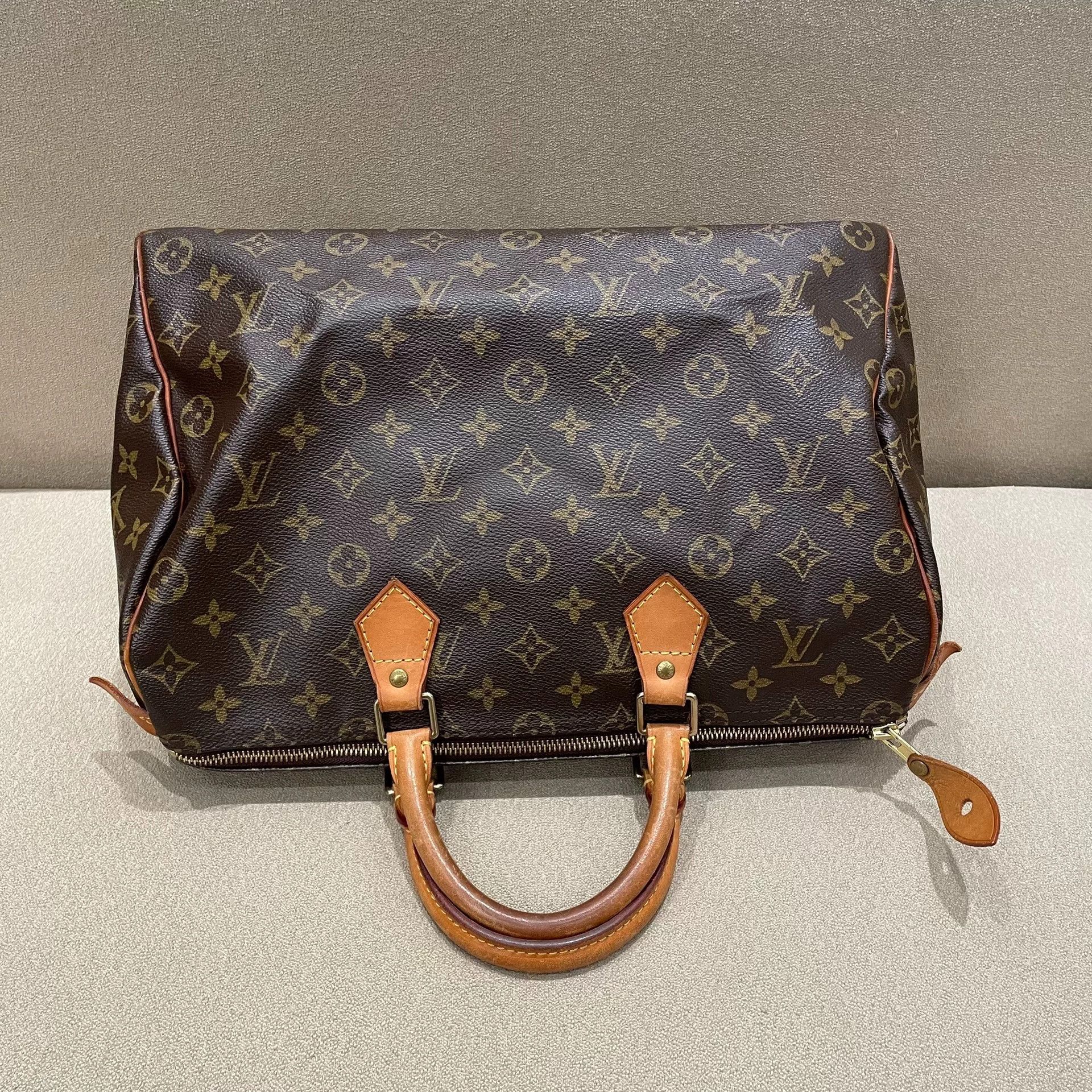 Louis Vuitton Pre-loved Bag Very good condition Size ONE SIZE - 7 Thumbnail