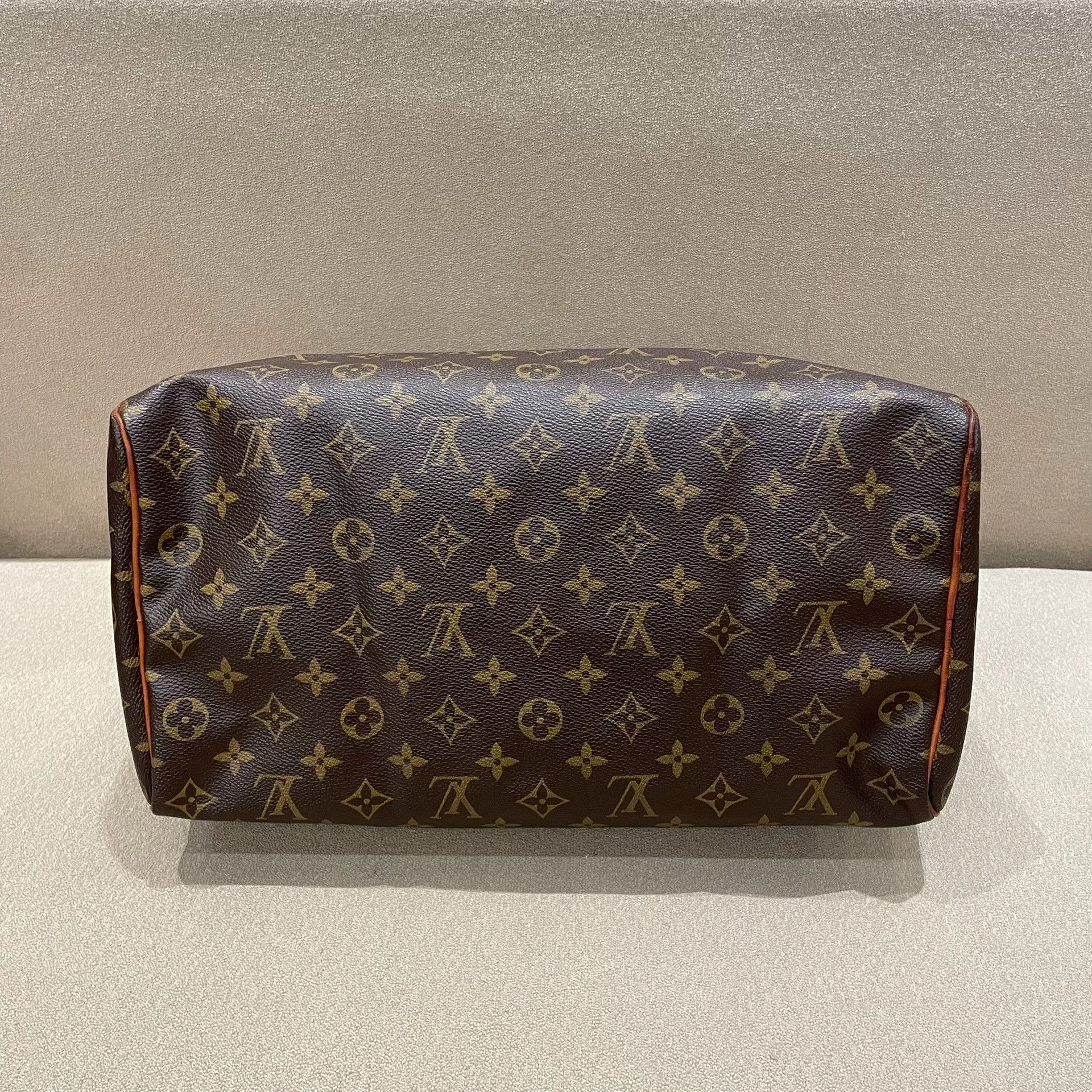 Louis Vuitton Pre-loved Bag Very good condition Size ONE SIZE - 5 Thumbnail
