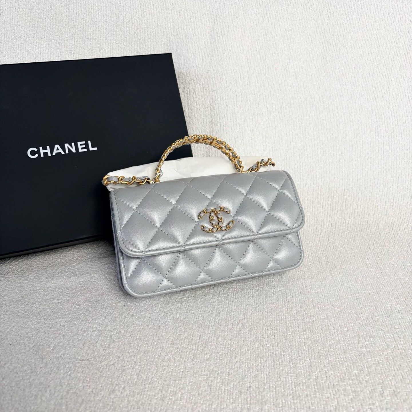 Chanel Pre-loved Bag Very good condition Size ONE SIZE - 6 Thumbnail