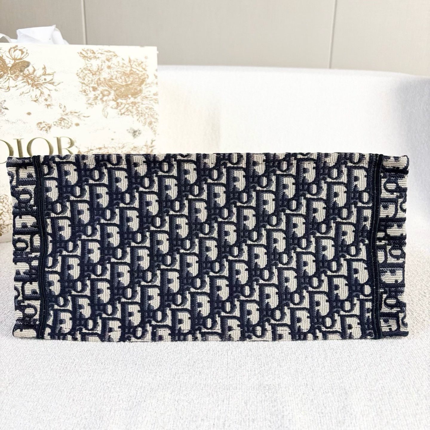 Dior Pre-loved Bag Very good condition Size ONE SIZE - 5 Thumbnail