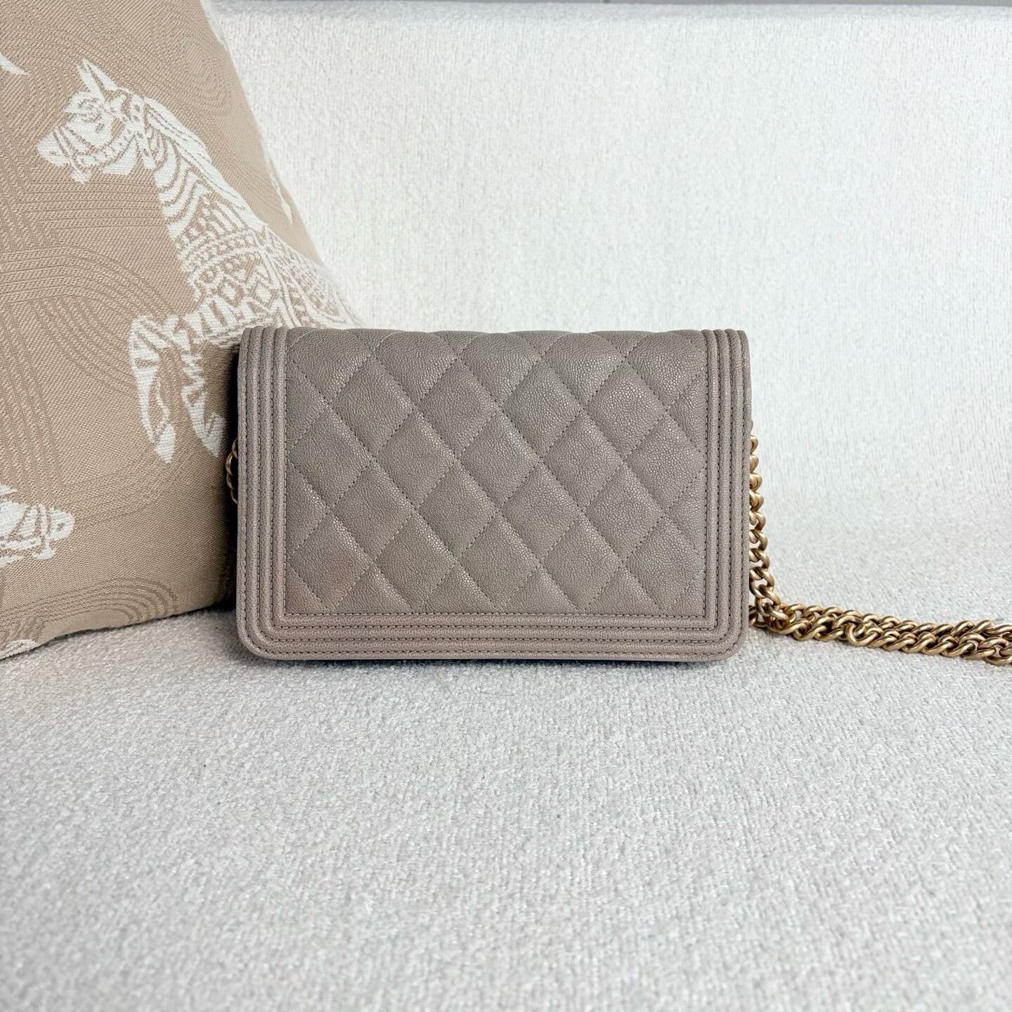 Chanel Pre-loved Bag Very good condition Size ONE SIZE - 3 Thumbnail
