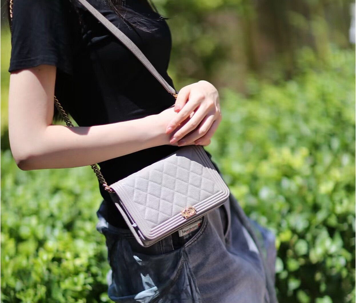 Chanel Pre-loved Bag Very good condition Size ONE SIZE - 9 Thumbnail