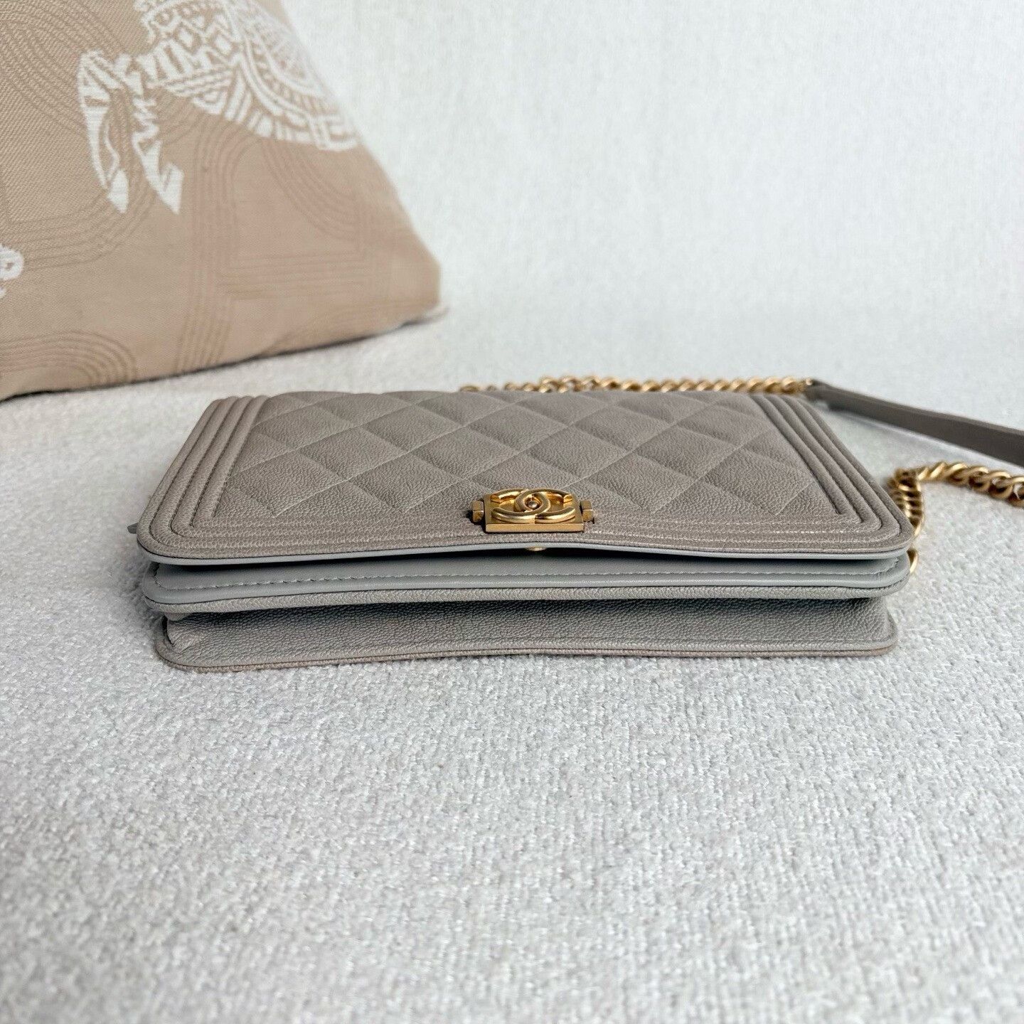Chanel Pre-loved Bag Very good condition Size ONE SIZE - 5 Thumbnail