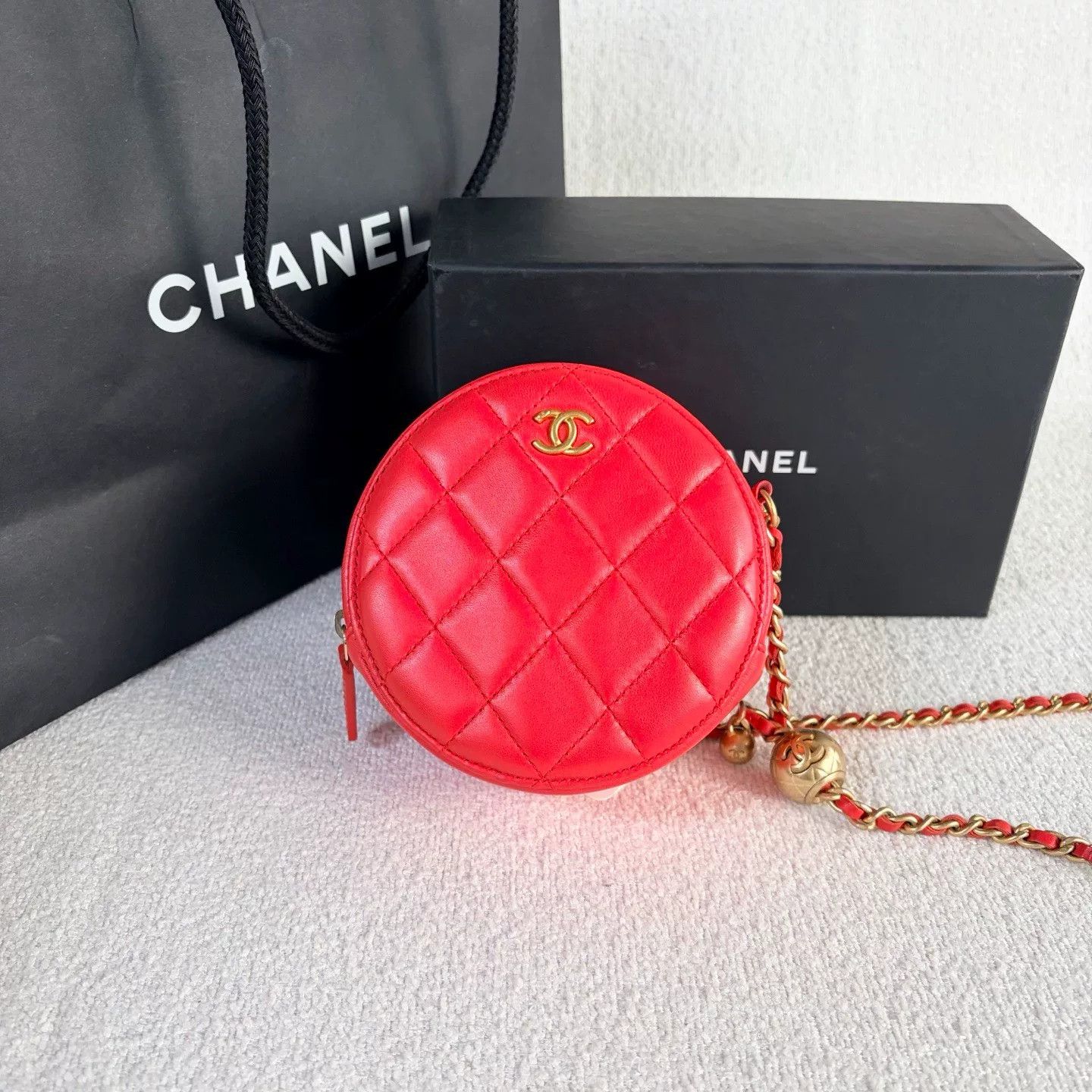 Chanel Pre-loved Bag Very good condition Size ONE SIZE - 2 Thumbnail